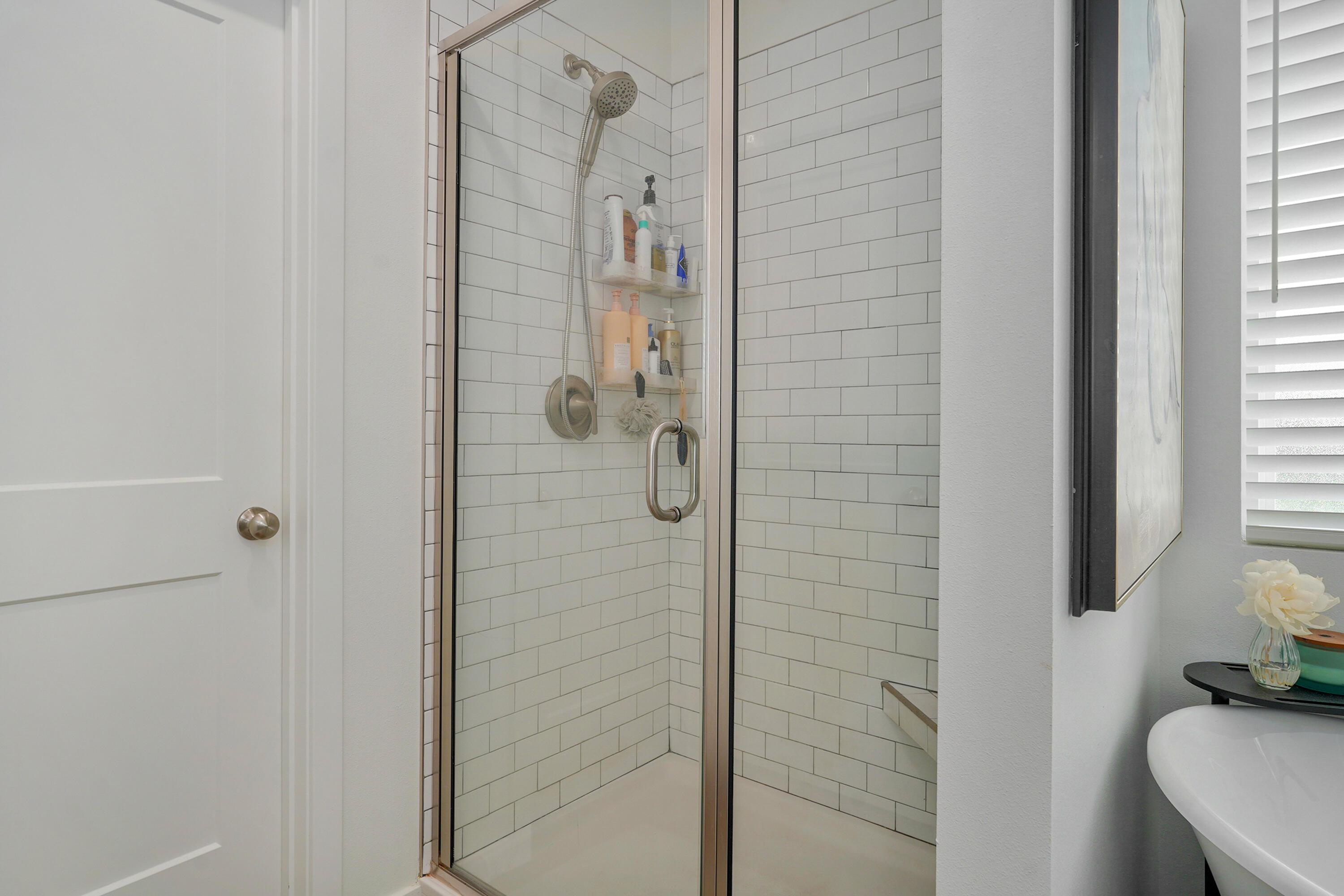 1065 West Gaslight Drive Property Photo 23
