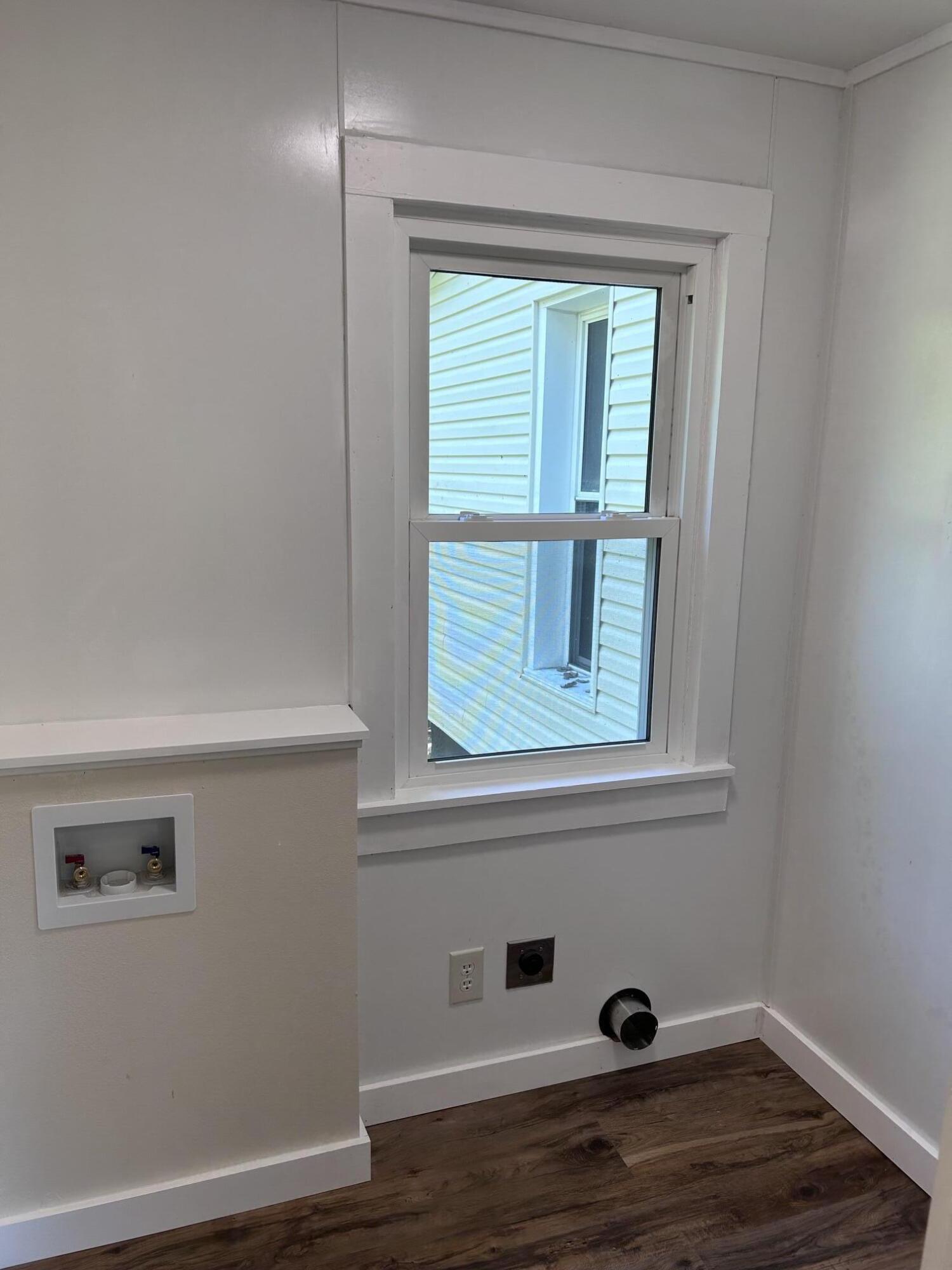 311 East Jackson Street Property Photo 17