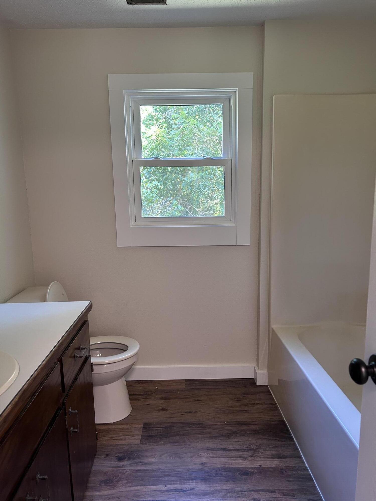 311 East Jackson Street Property Photo 22