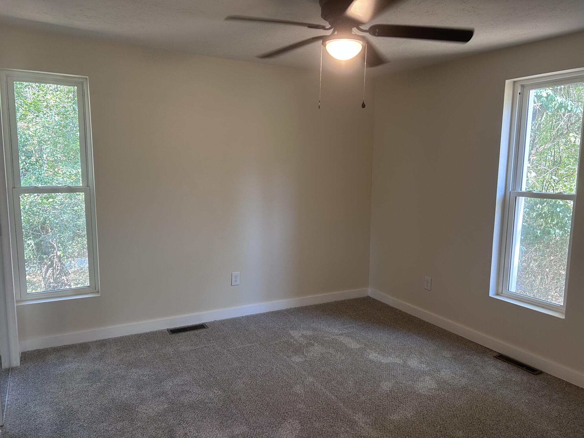 311 East Jackson Street Property Photo 23