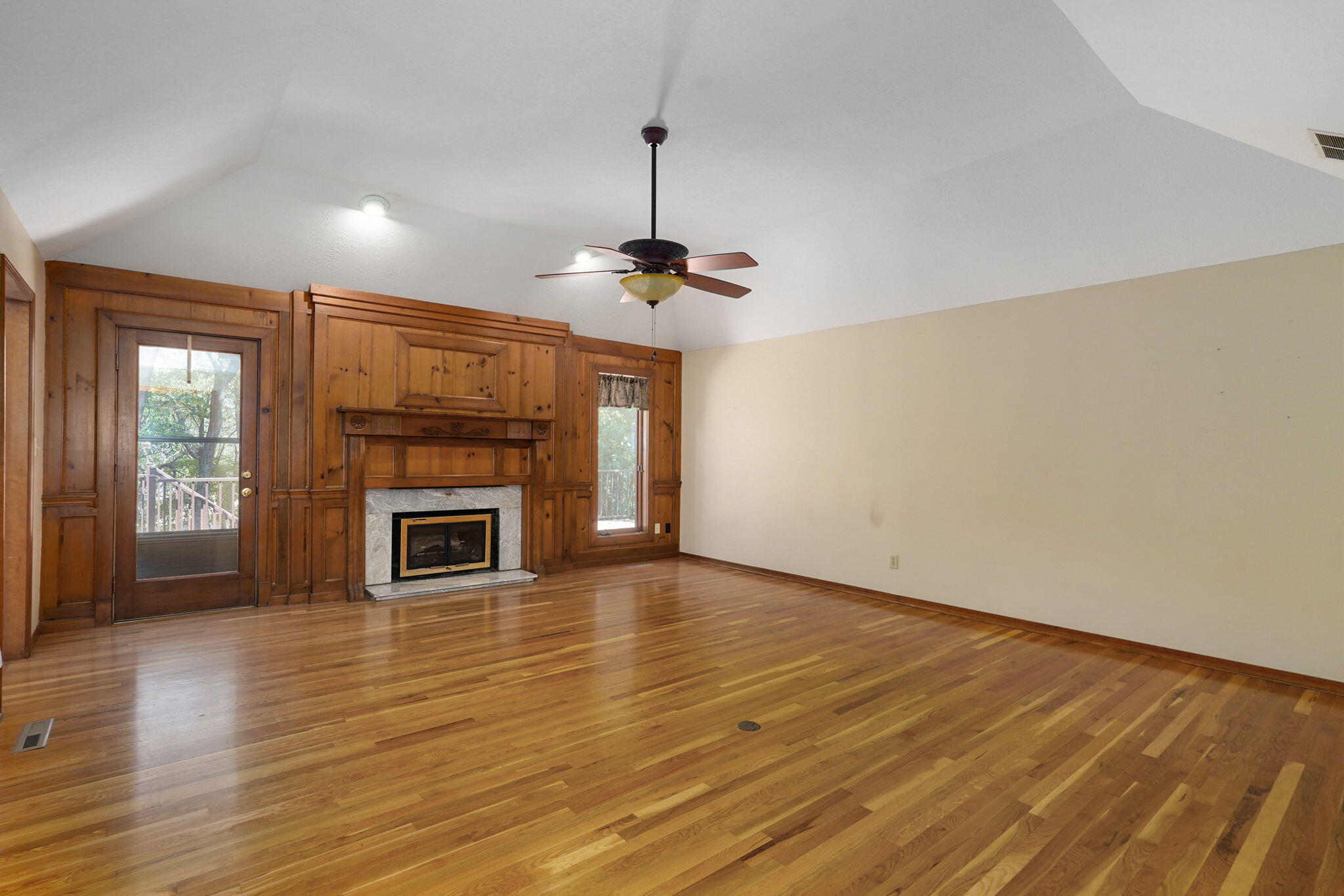 4530 South Harvard Avenue Property Photo 7