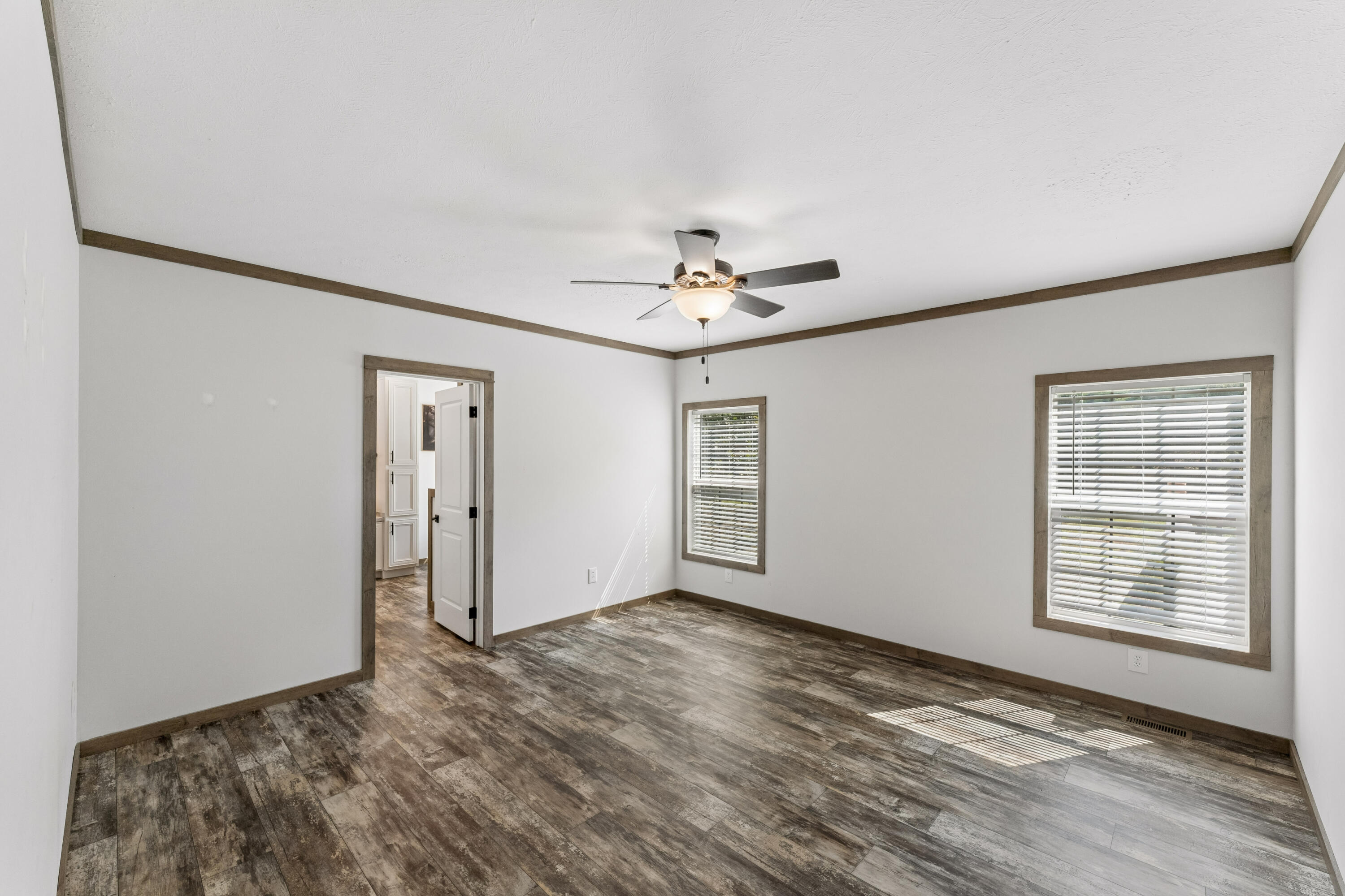 401 Southeast Highway W Property Photo 23