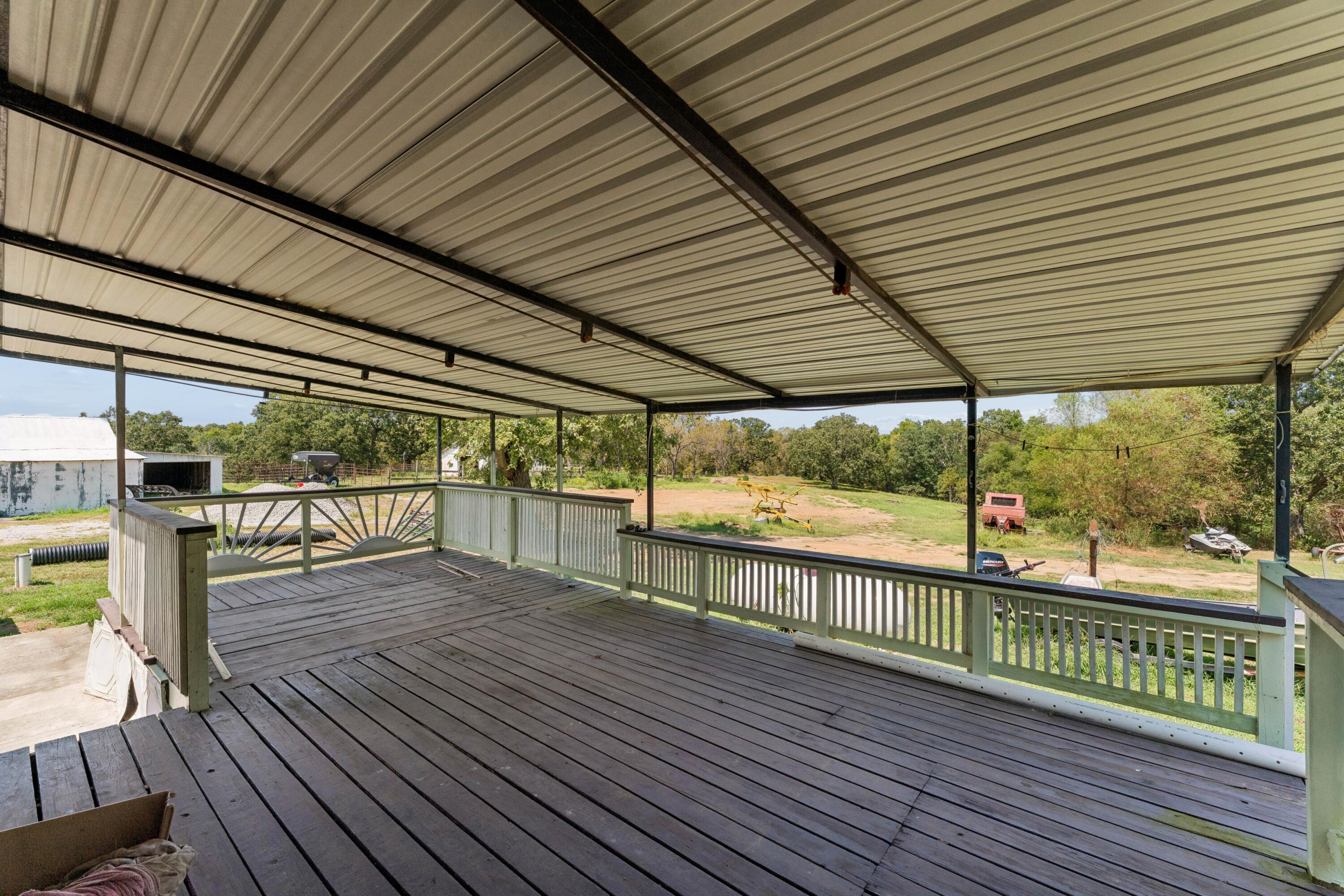 401 Southeast Highway W Property Photo 29