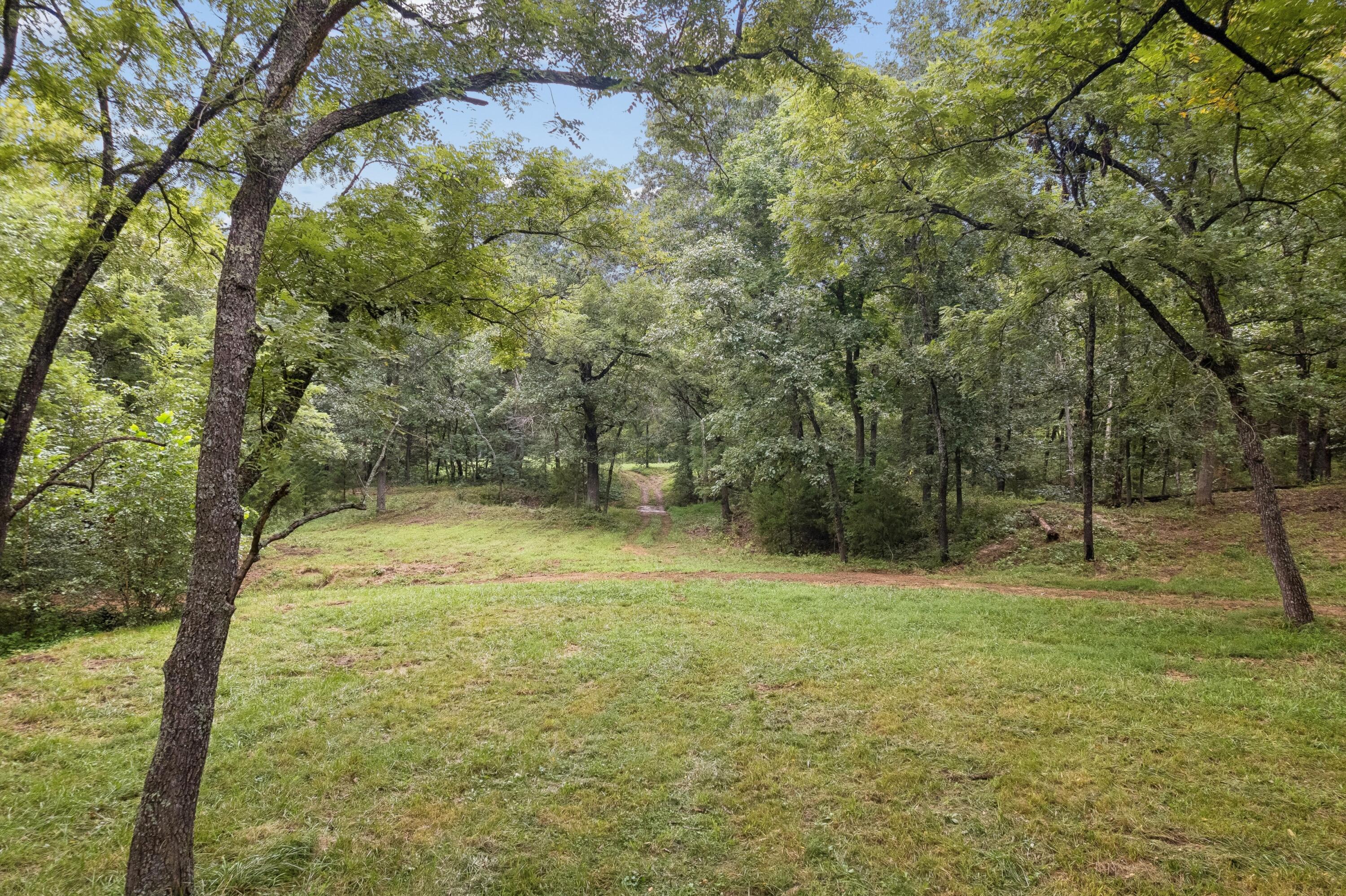 401 Southeast Highway W Property Photo 57