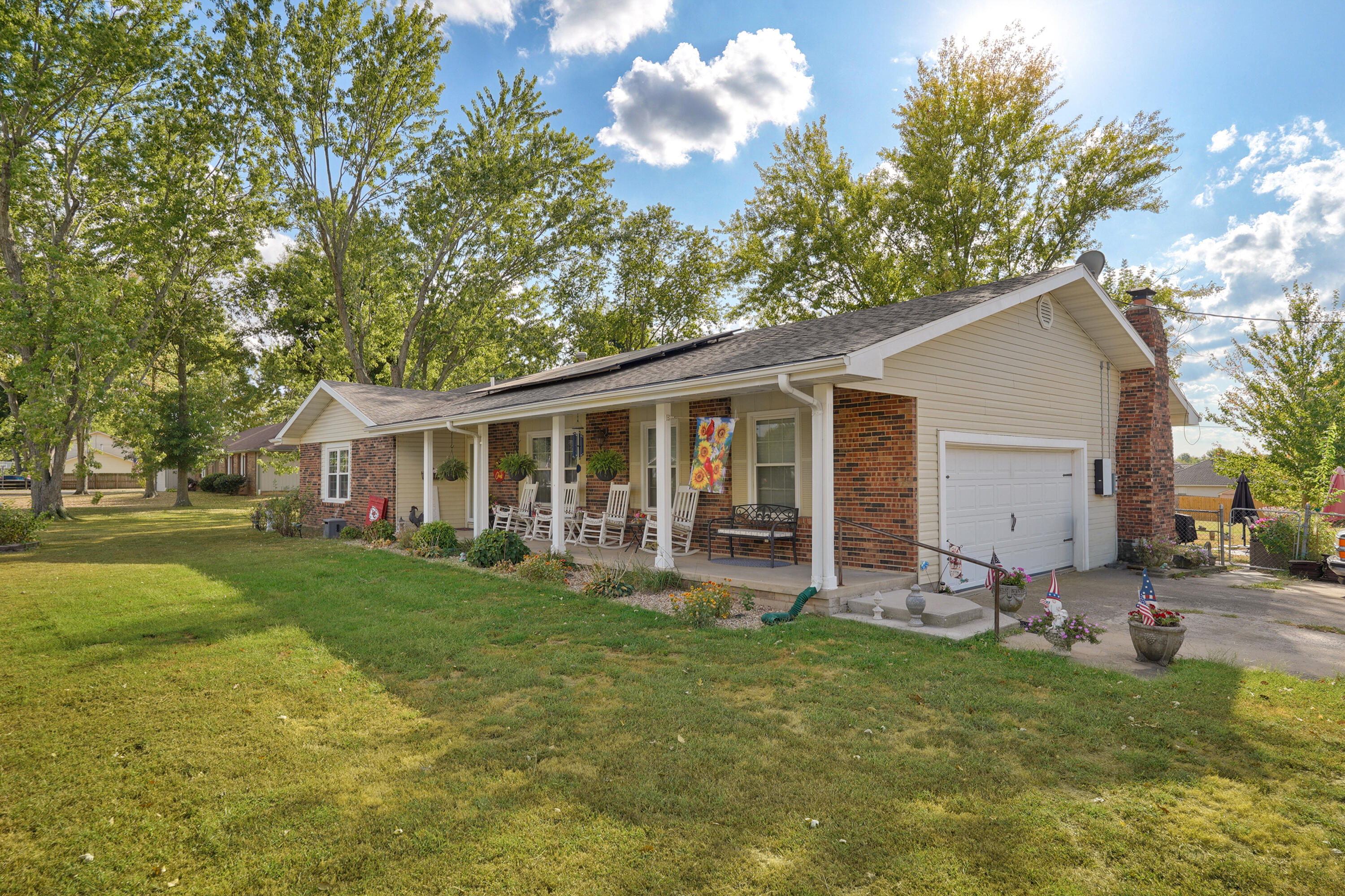 5727 South State Highway Ff Property Photo 3