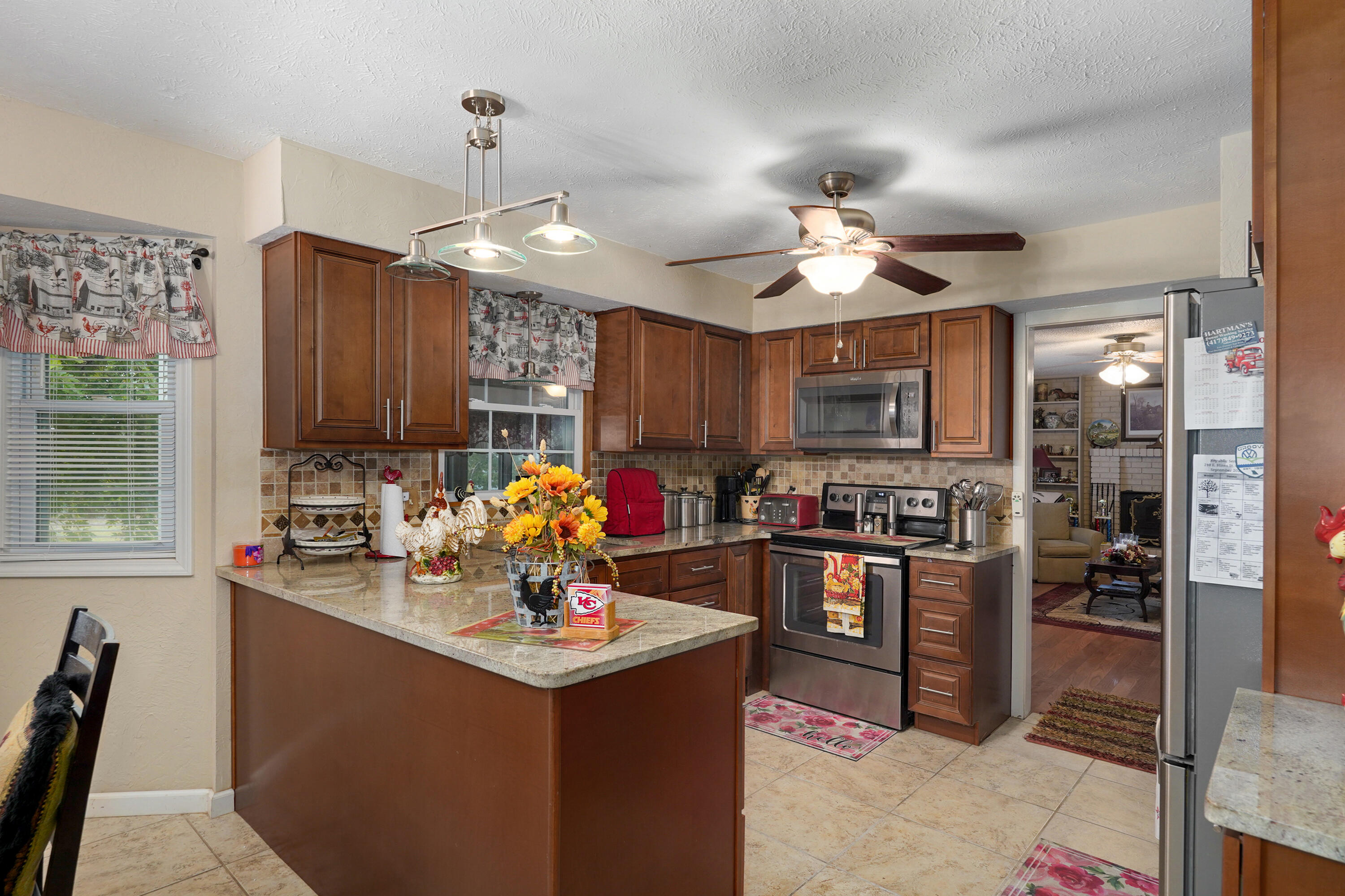 5727 South State Highway Ff Property Photo 10