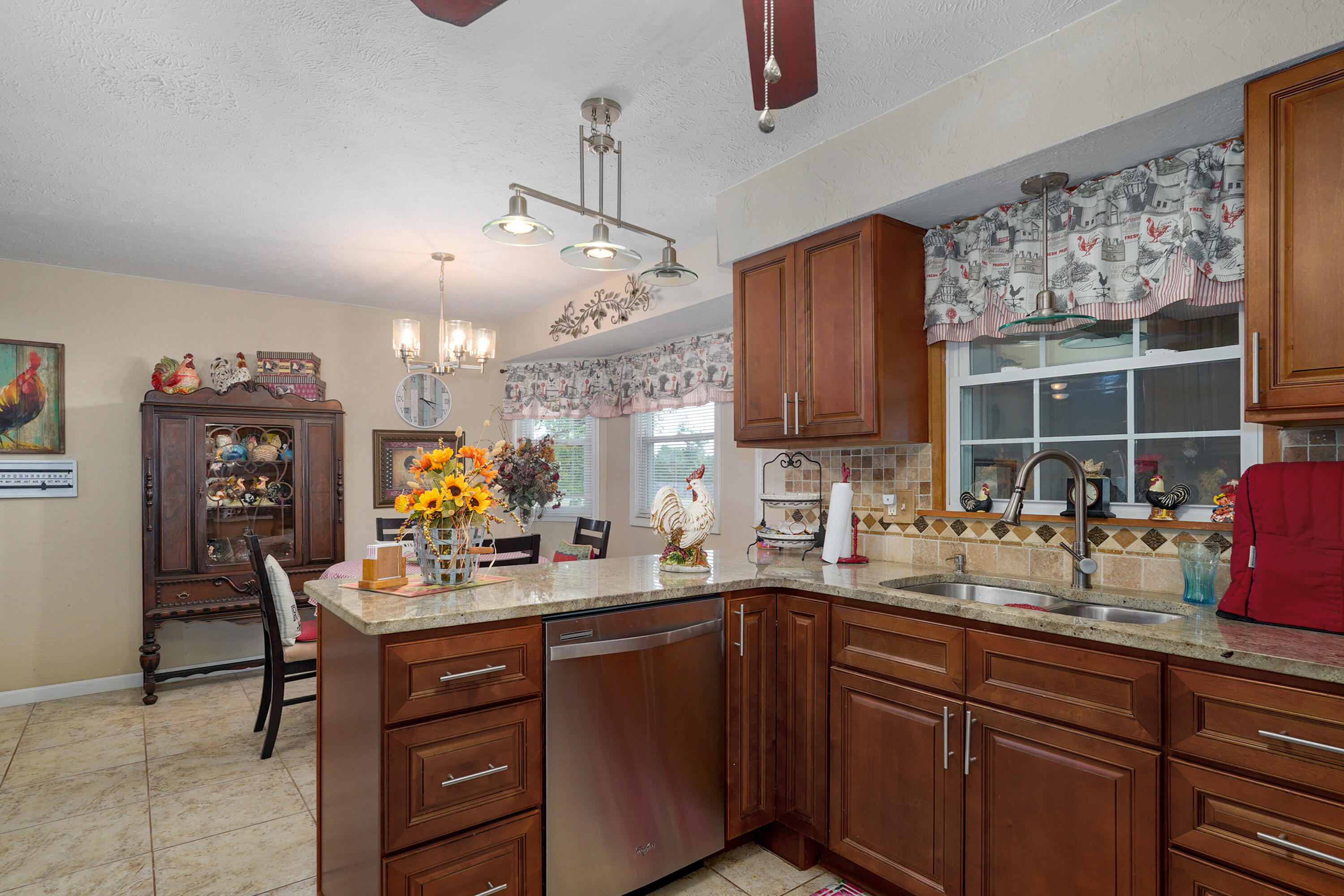 5727 South State Highway Ff Property Photo 12