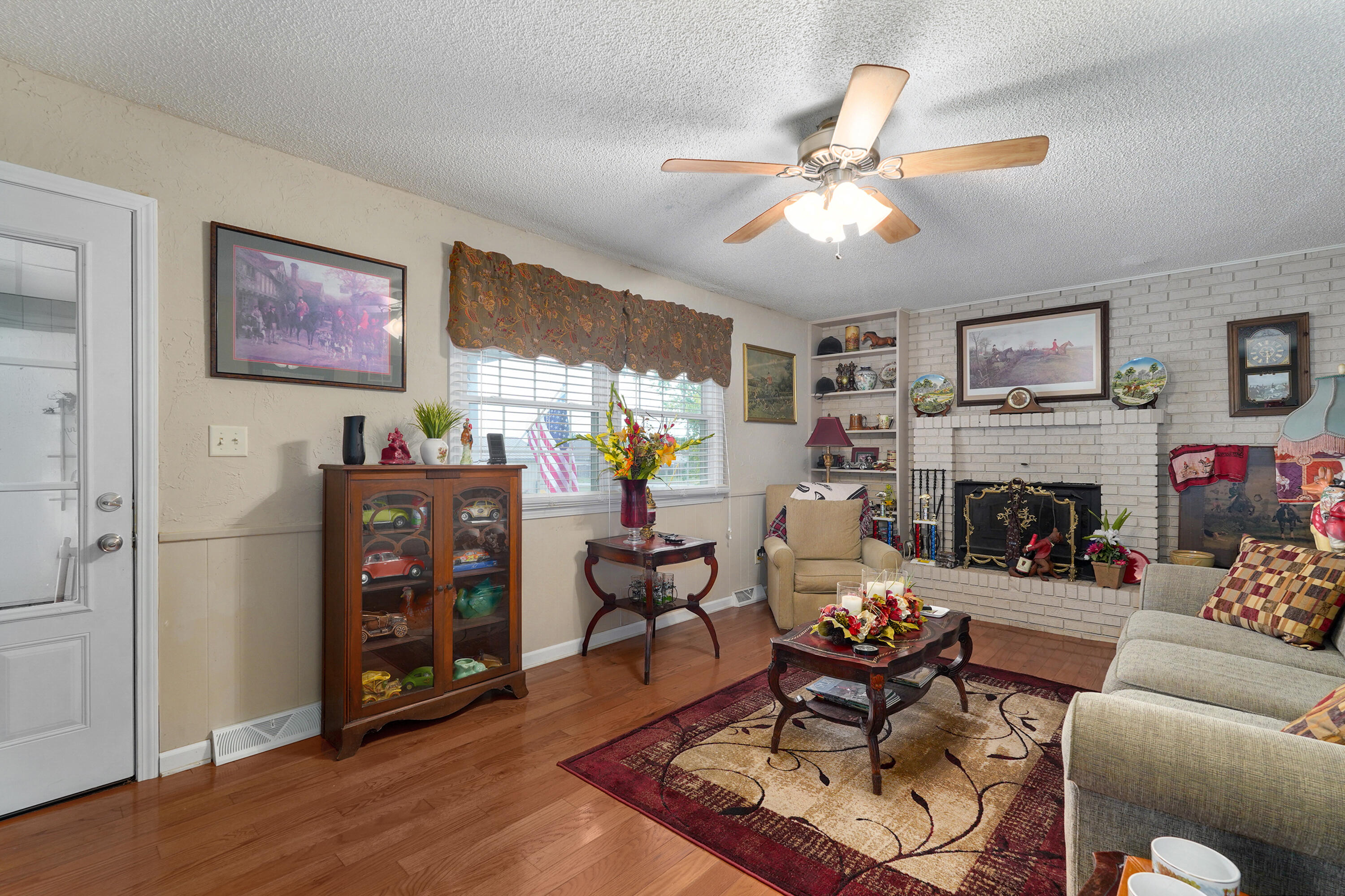 5727 South State Highway Ff Property Photo 14