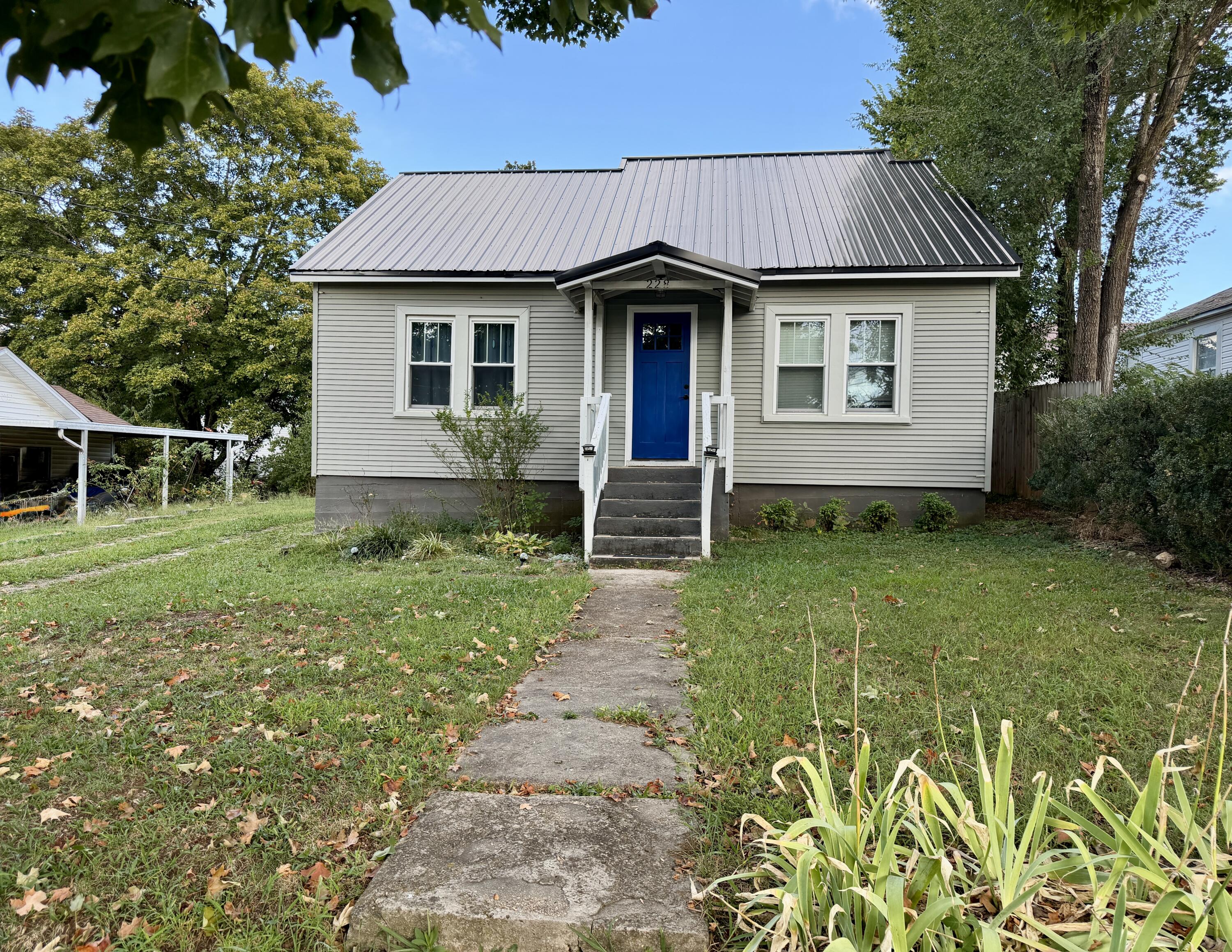 228 Hynes Street Property Photo 5
