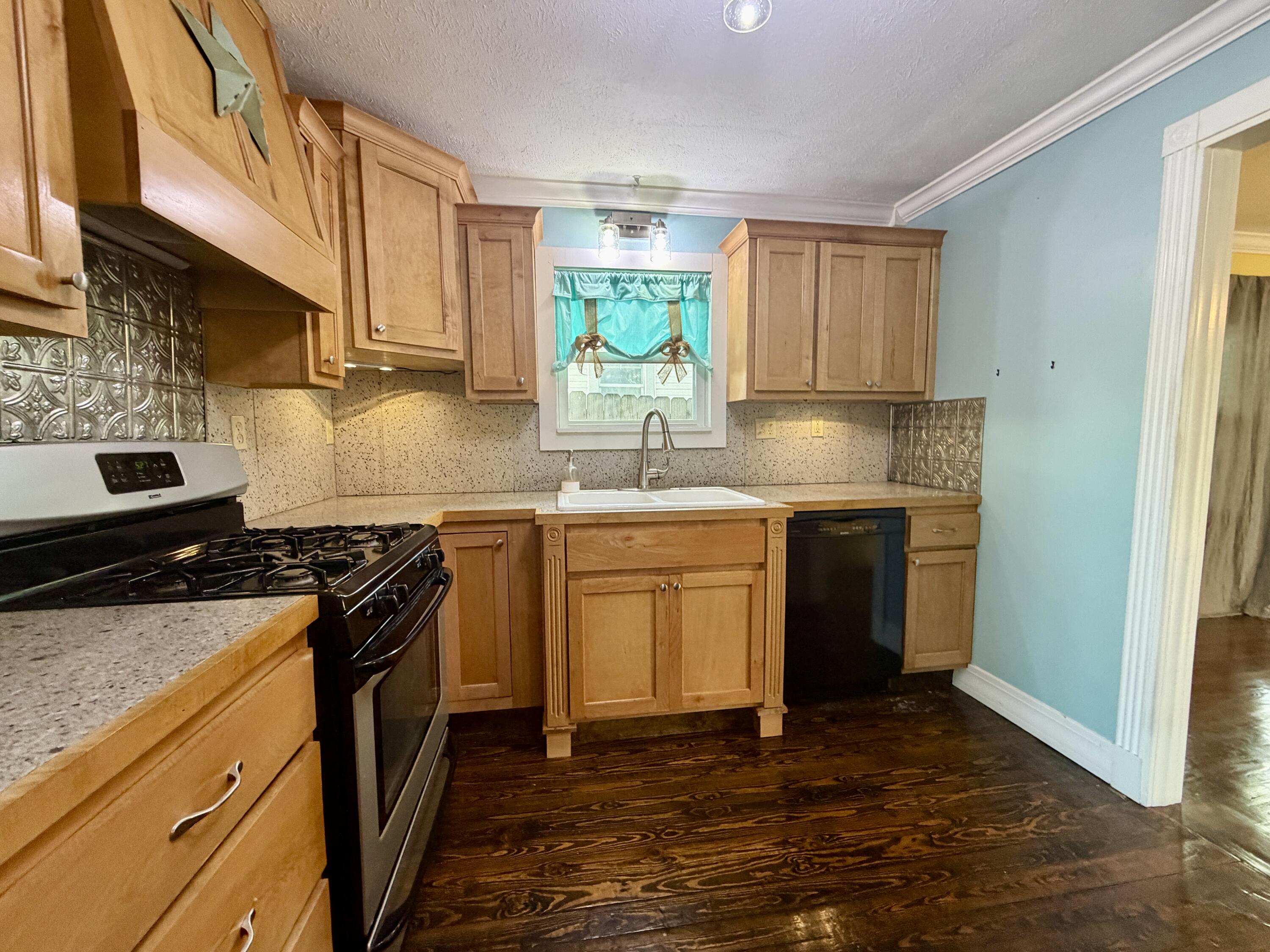 228 Hynes Street Property Photo 20