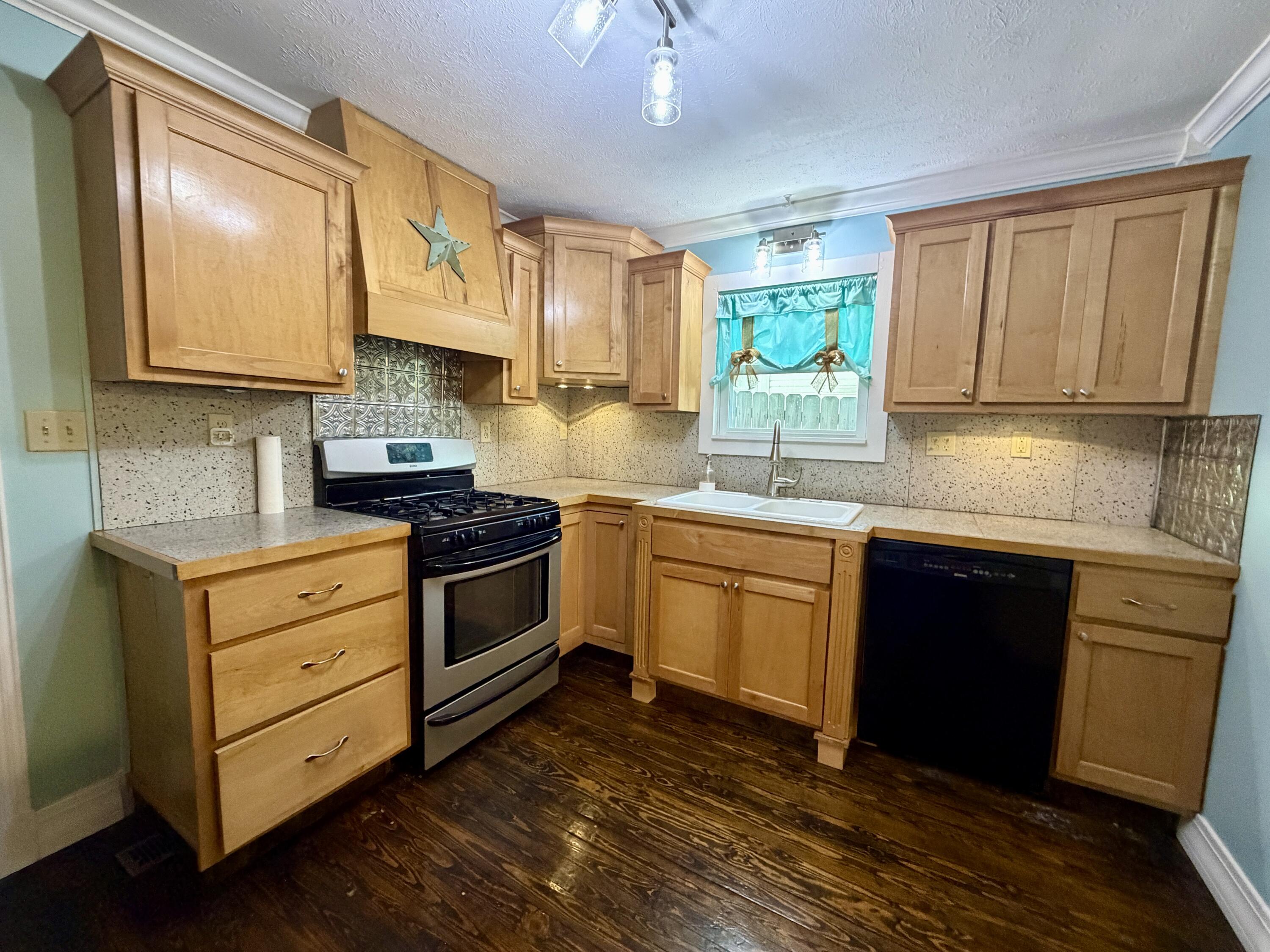 228 Hynes Street Property Photo 21