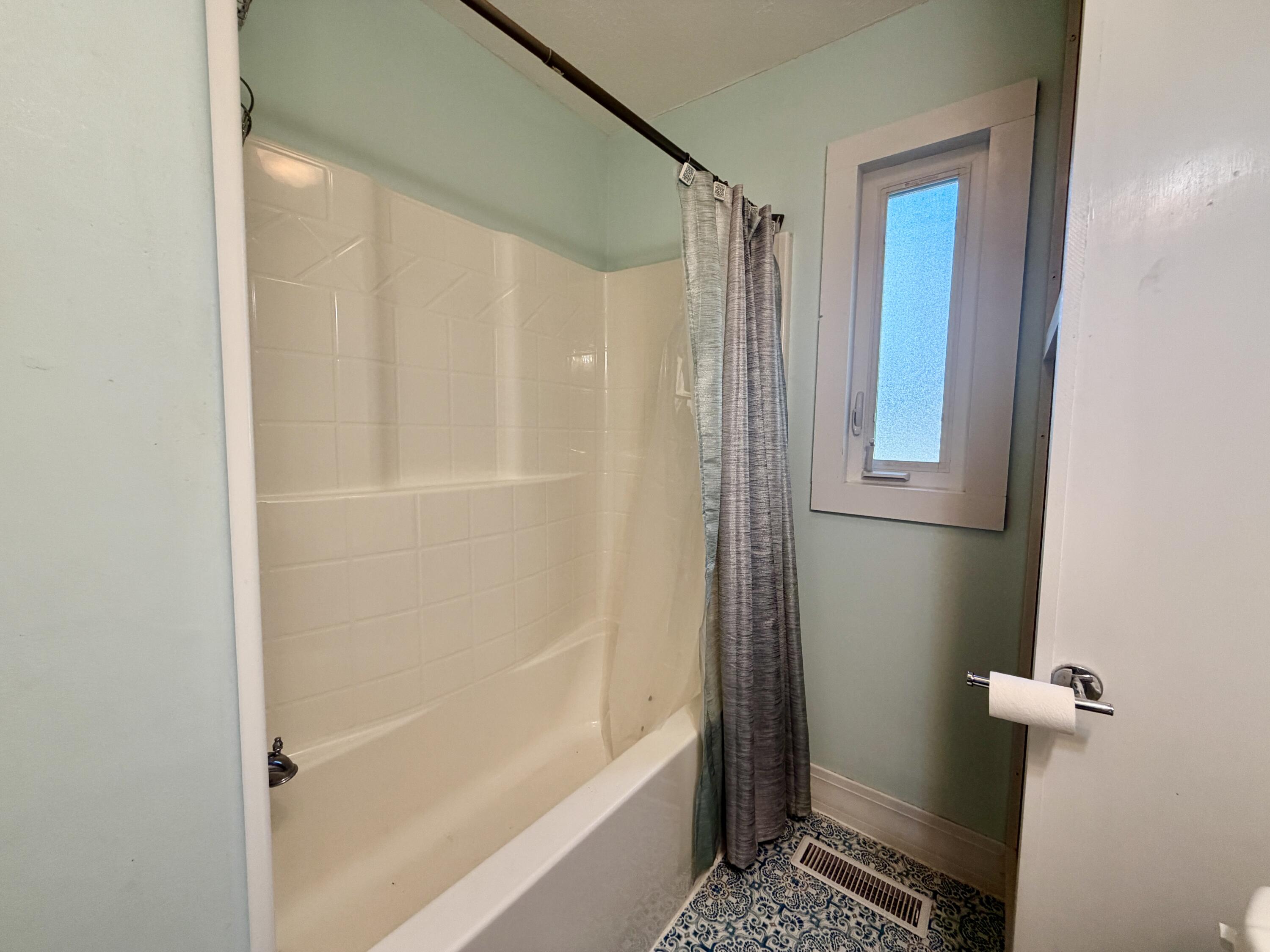 228 Hynes Street Property Photo 31