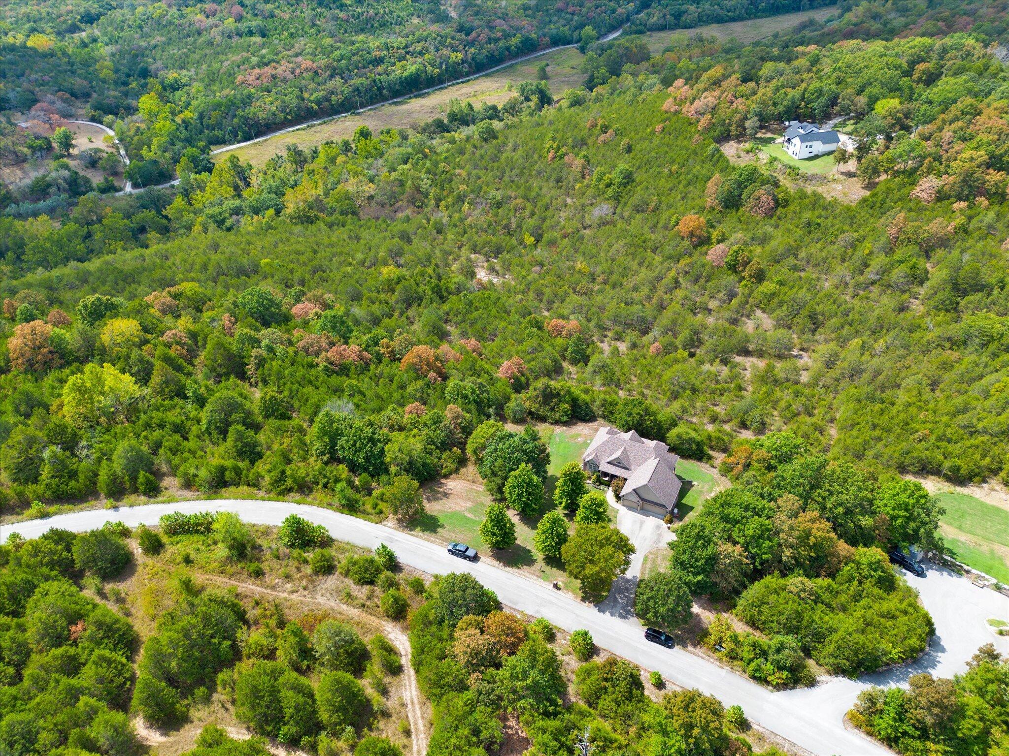 907 Mills Hollow Road Property Photo 55
