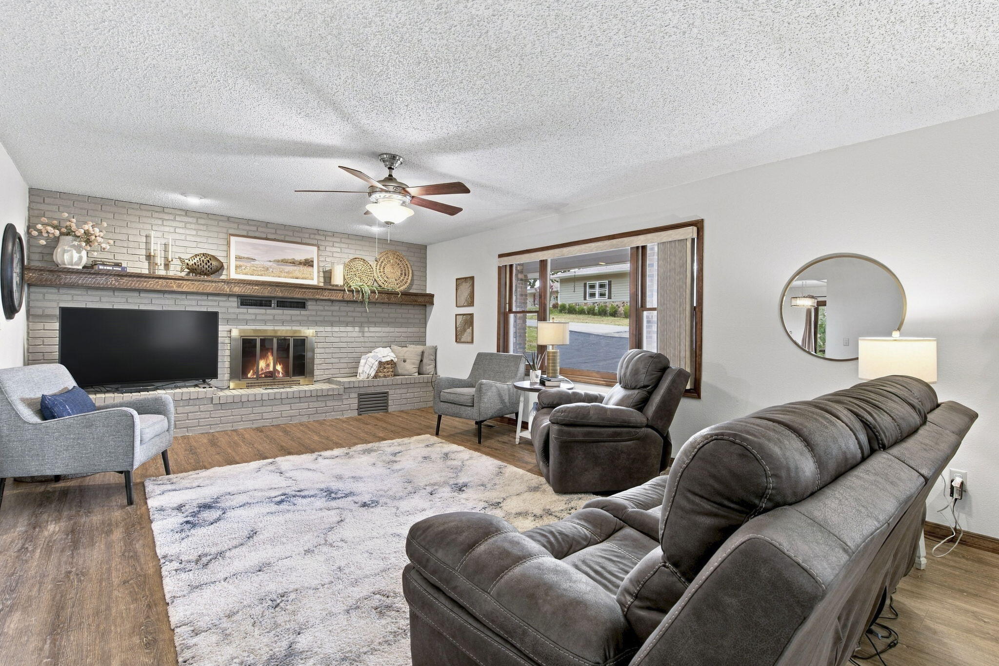 236 Silverbridge Lane Property Photo 4