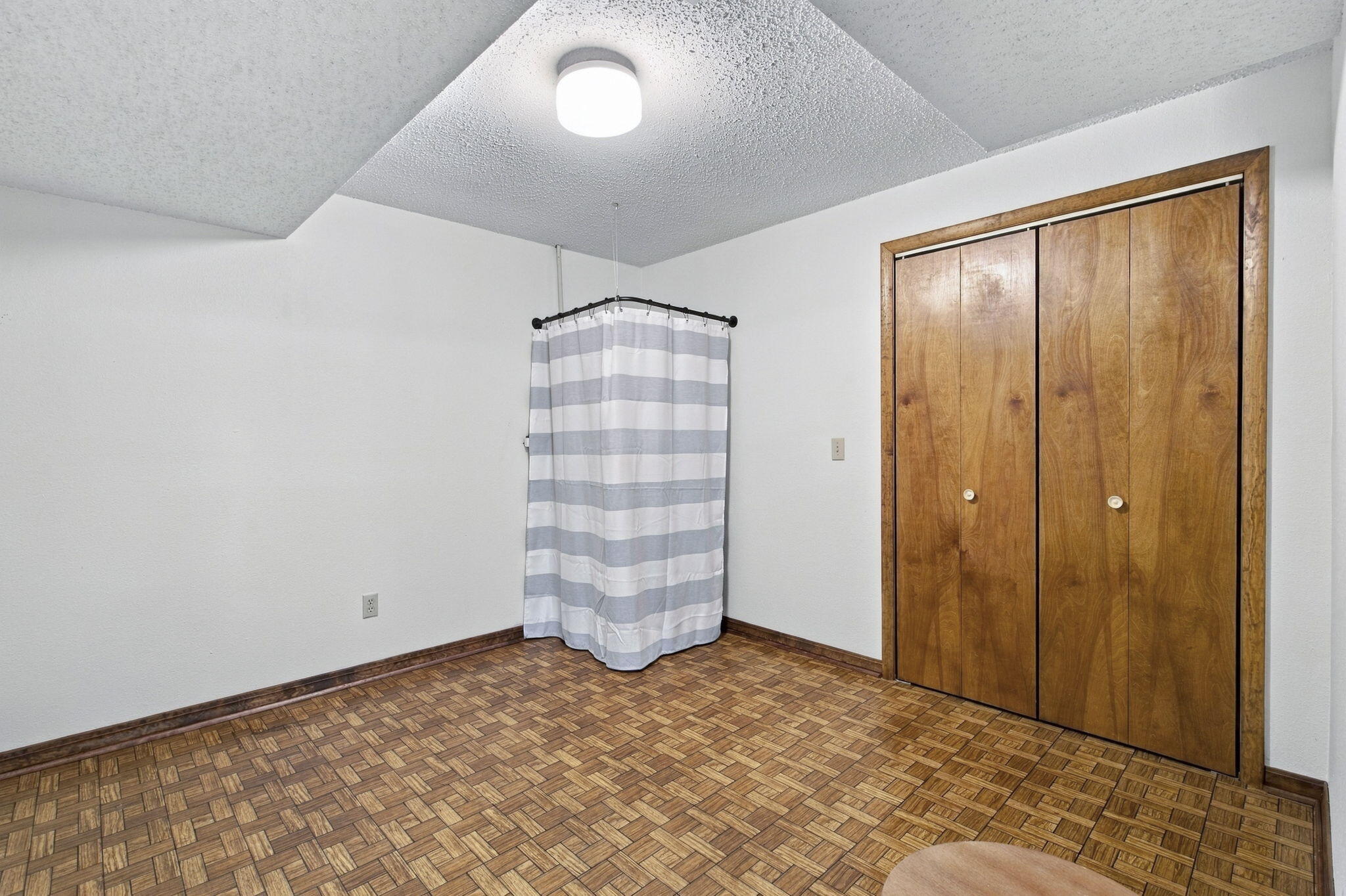 236 Silverbridge Lane Property Photo 26