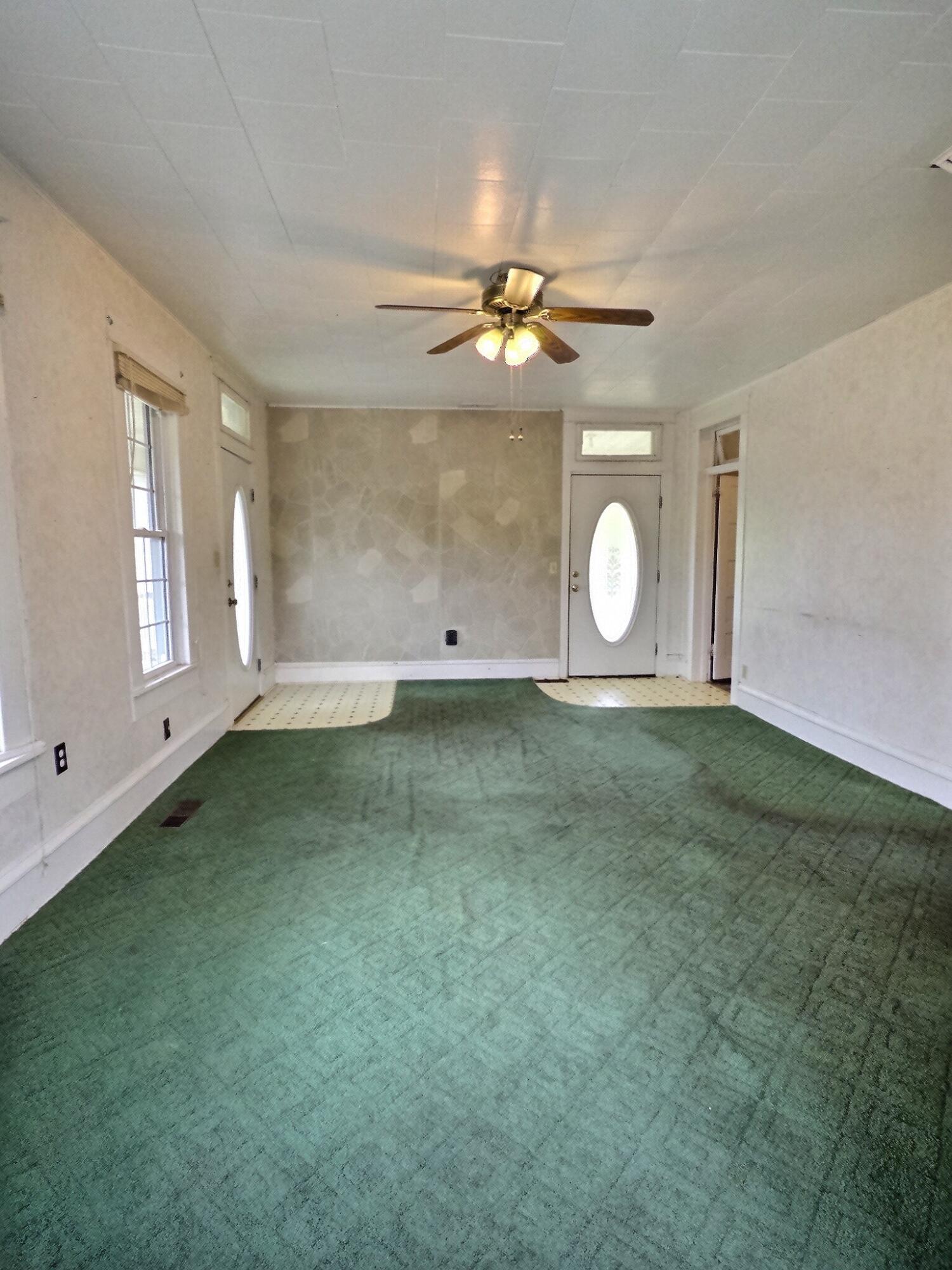 575 South 2nd Street Property Photo 7