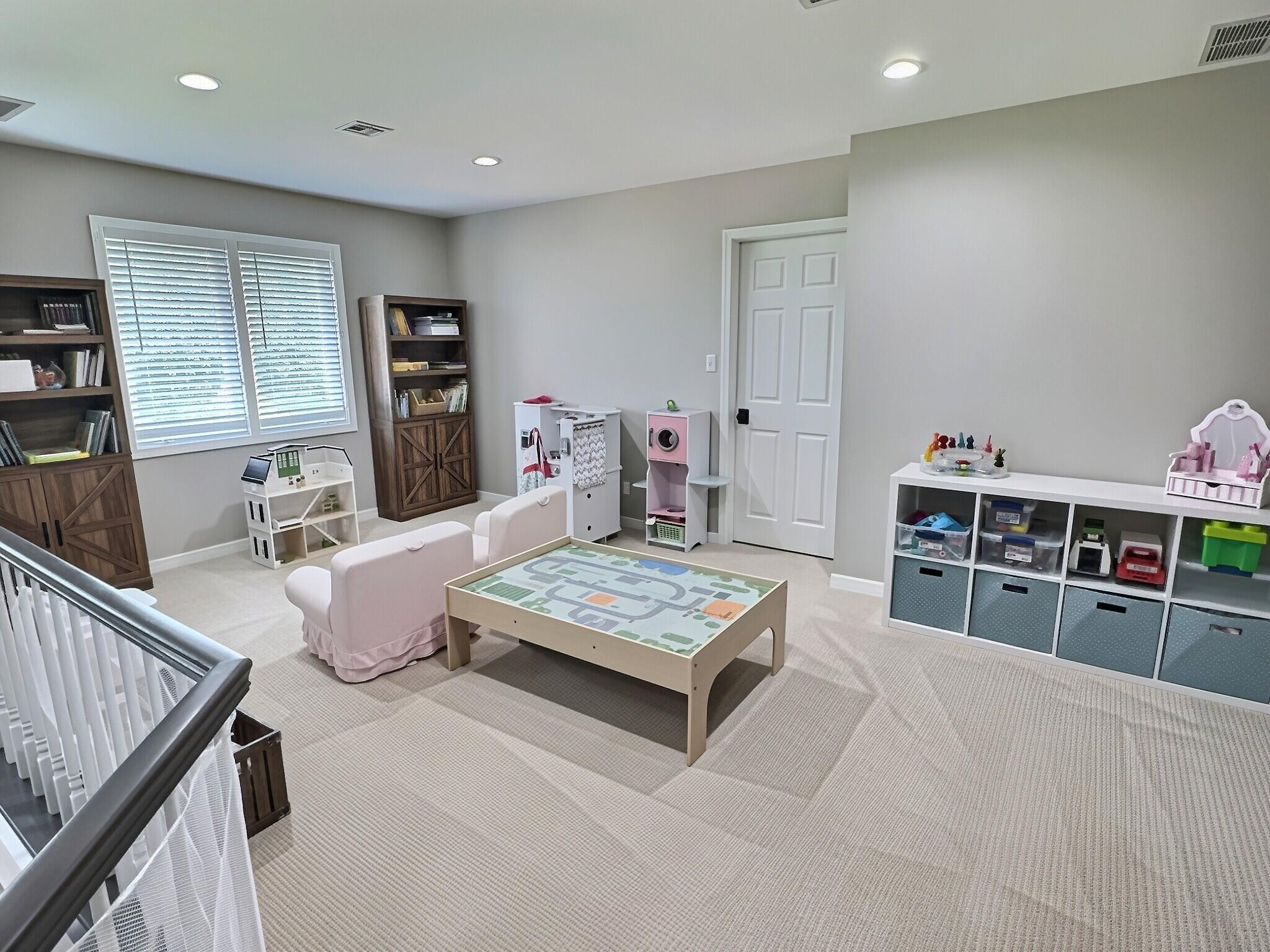 4404 Bradley Drive Property Photo 34