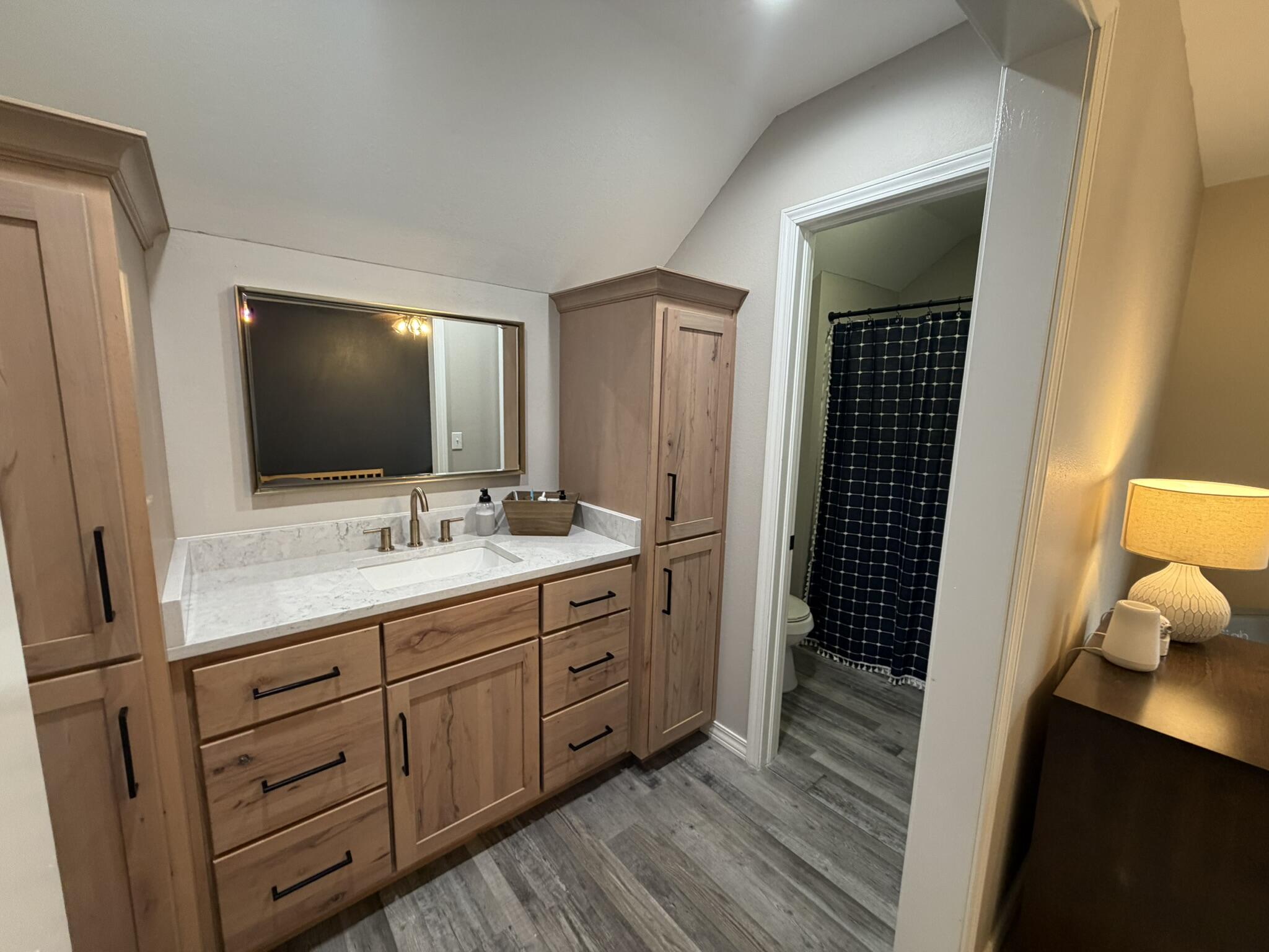 4404 Bradley Drive Property Photo 37
