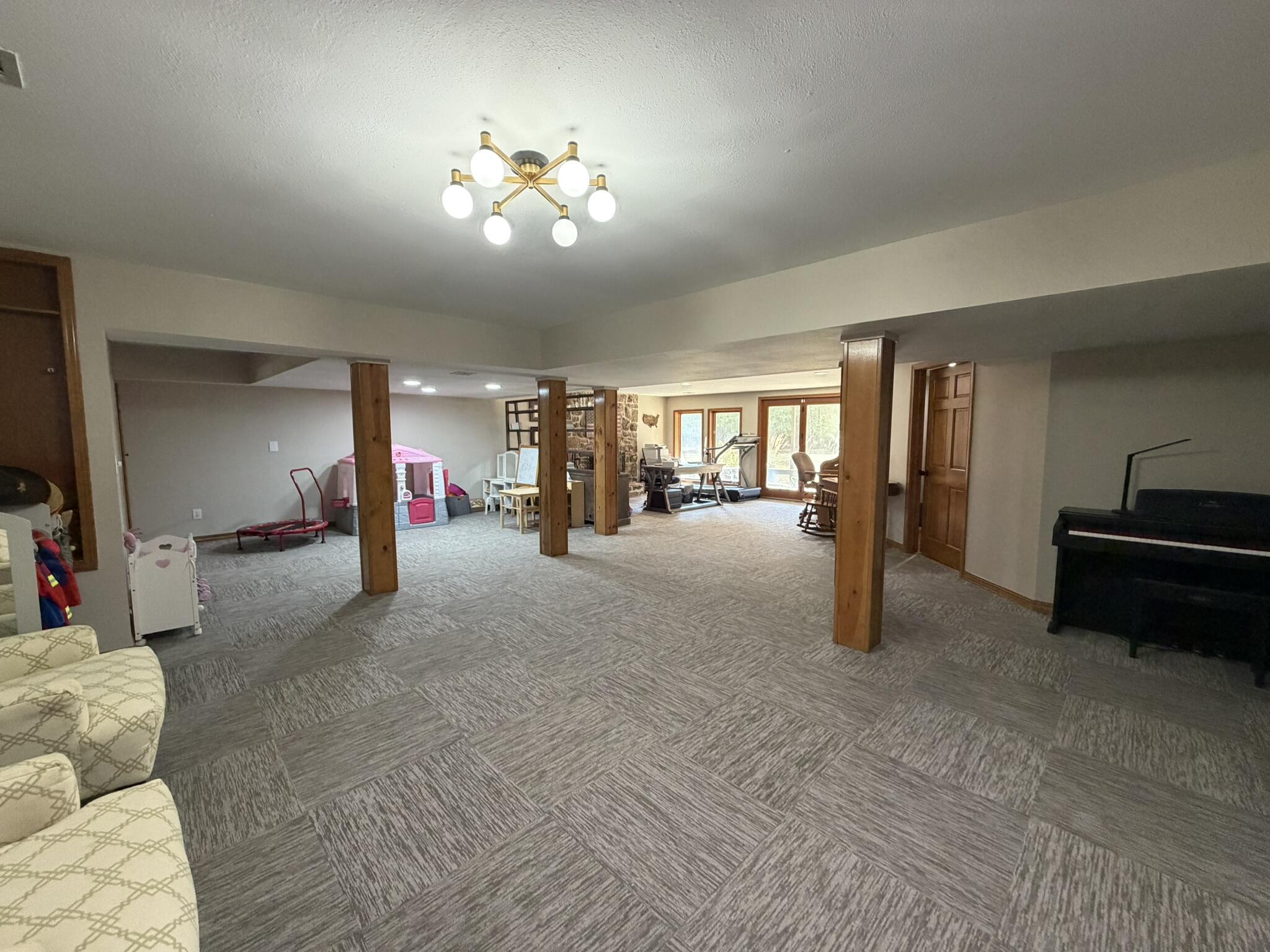 4404 Bradley Drive Property Photo 45