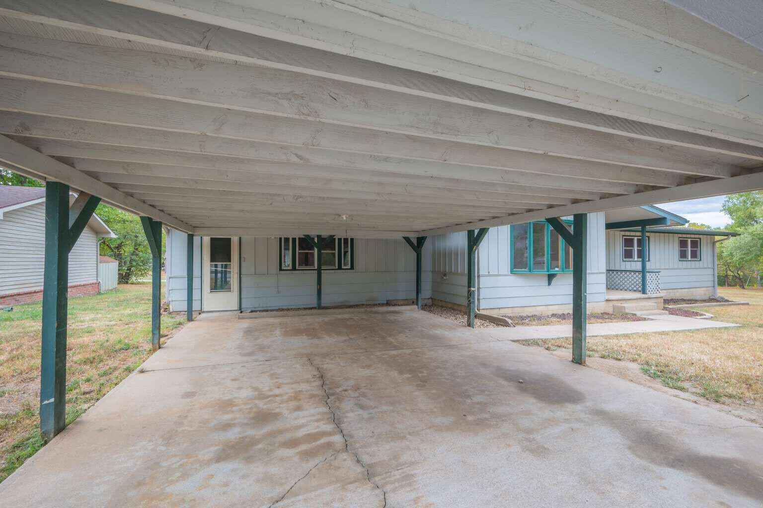 632 Manning Drive Property Photo 22