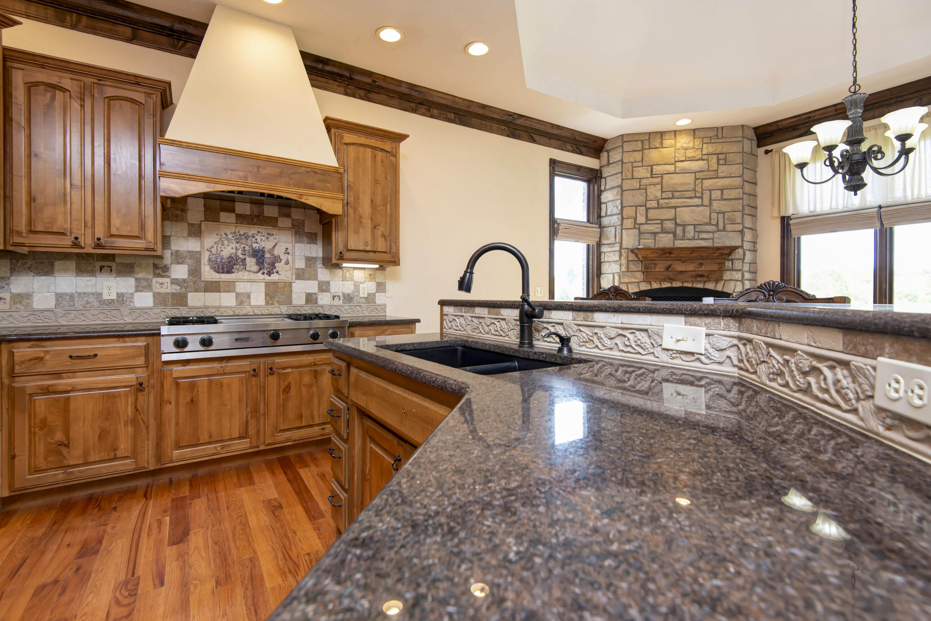 6563 South Riverbridge Road Property Photo 8