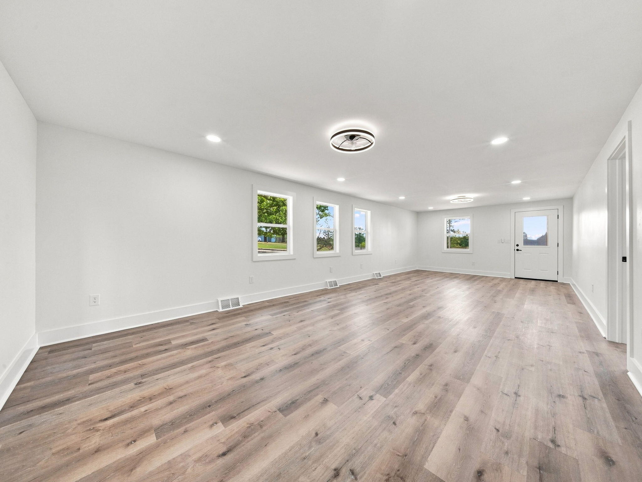 23 Show Me Lane Property Photo 9