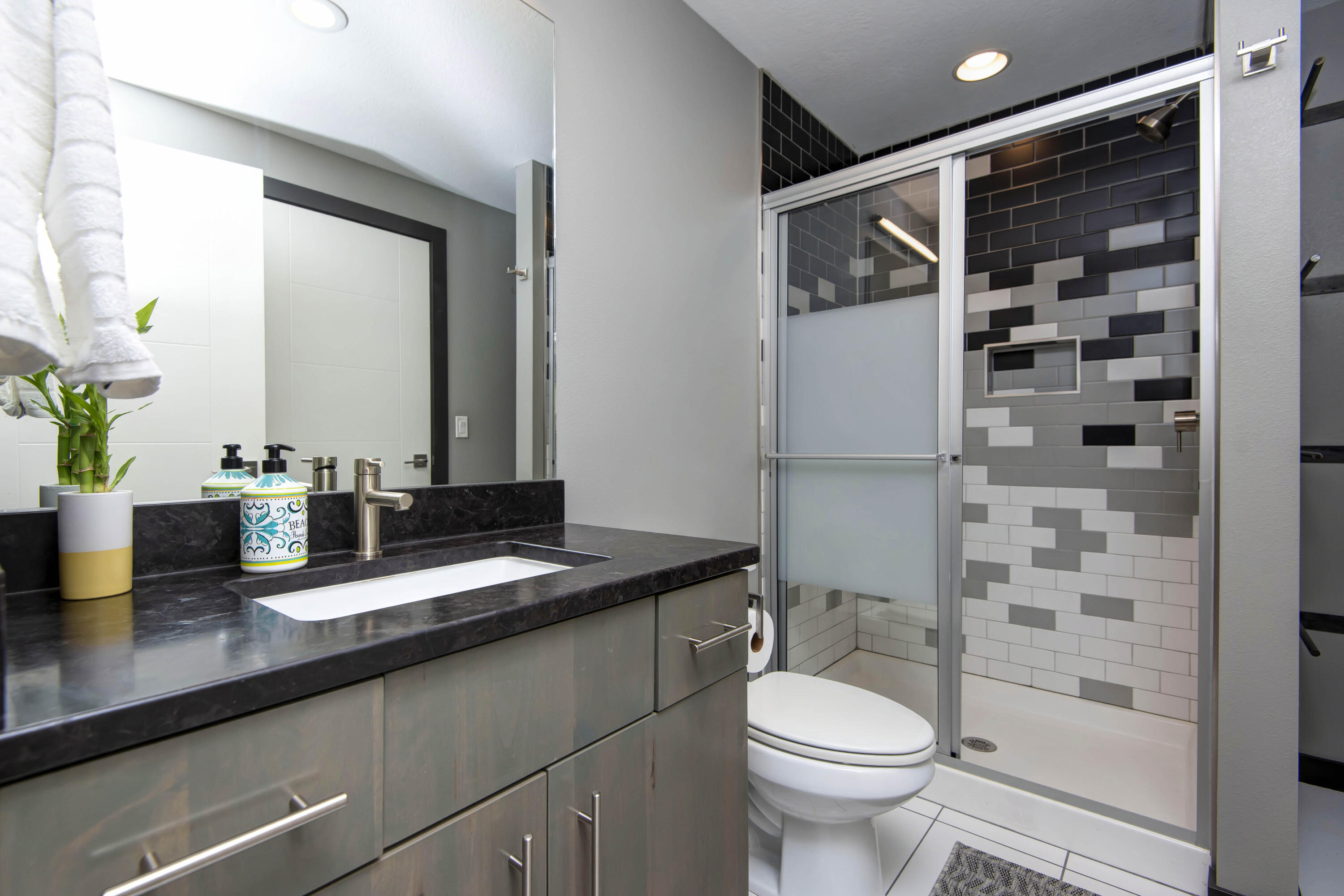 5521 South Ridge Top Avenue Property Photo 29