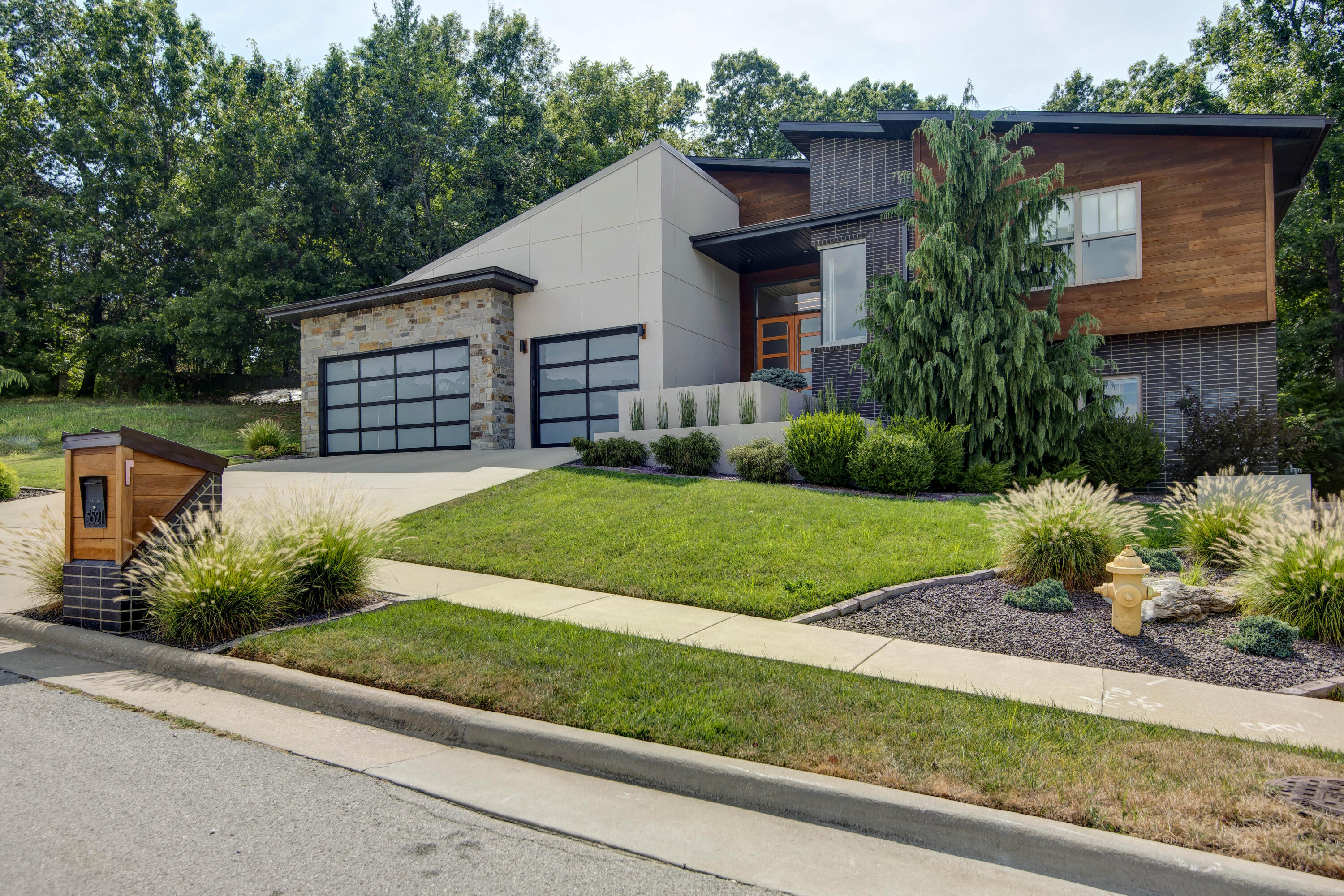 5521 South Ridge Top Avenue Property Photo 44