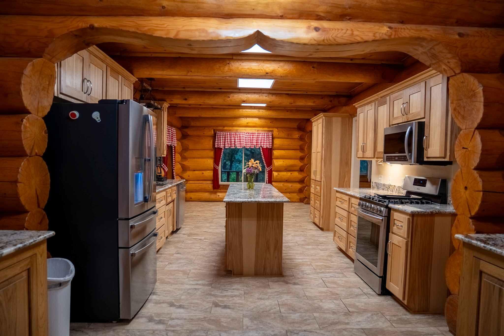 18578 Farm Road 2258 Property Photo 9