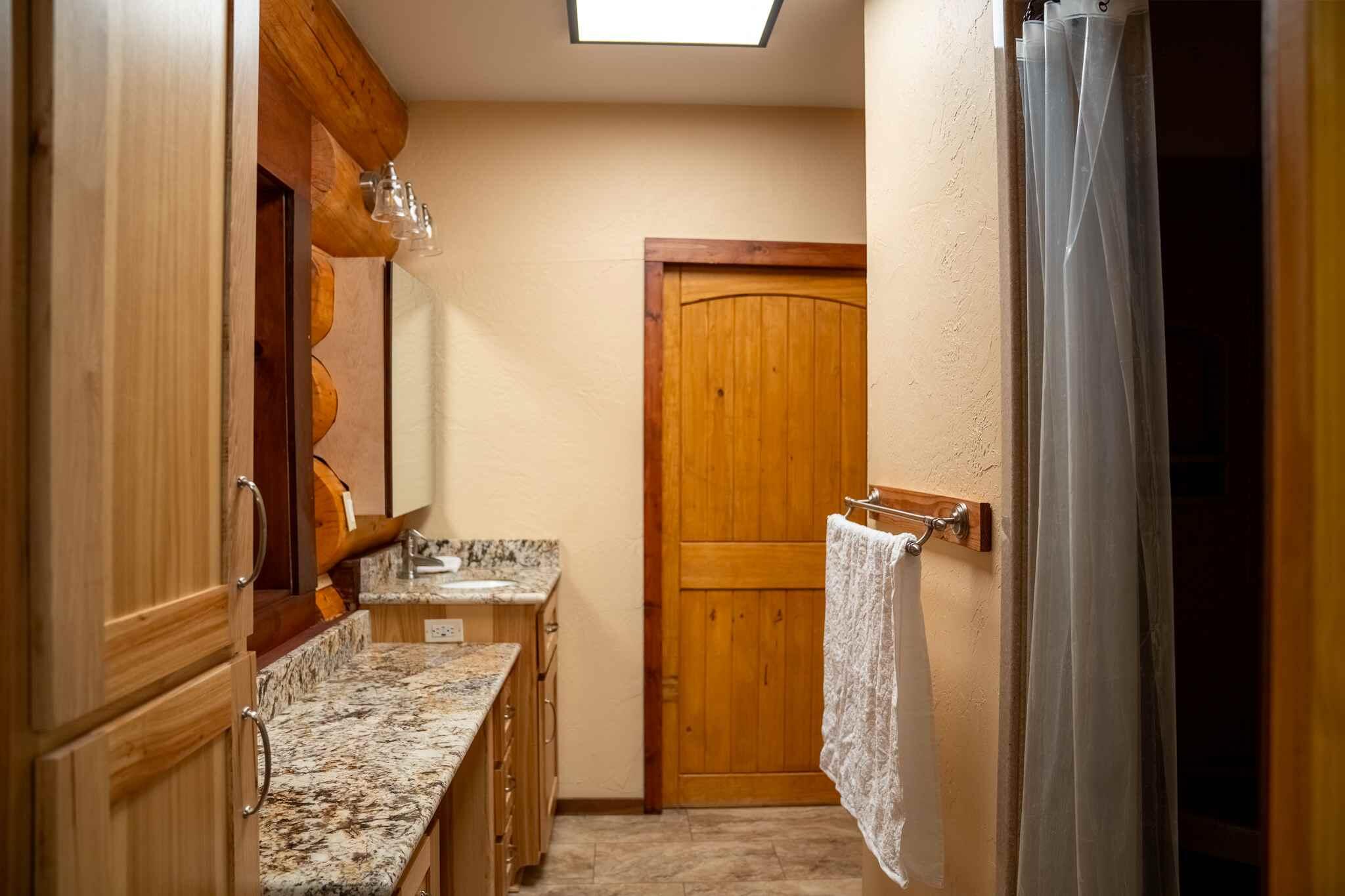 18578 Farm Road 2258 Property Photo 14