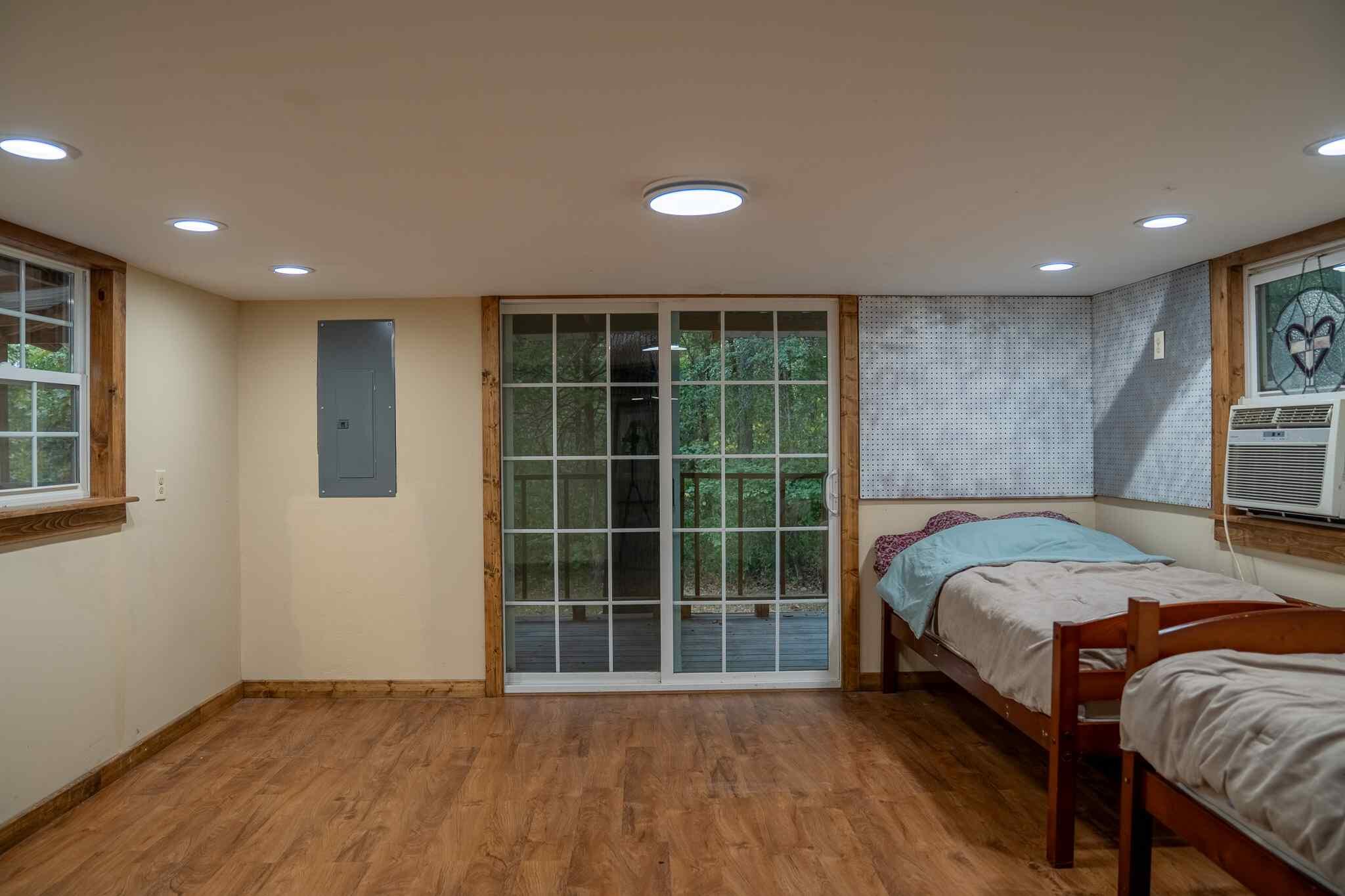 18578 Farm Road 2258 Property Photo 44