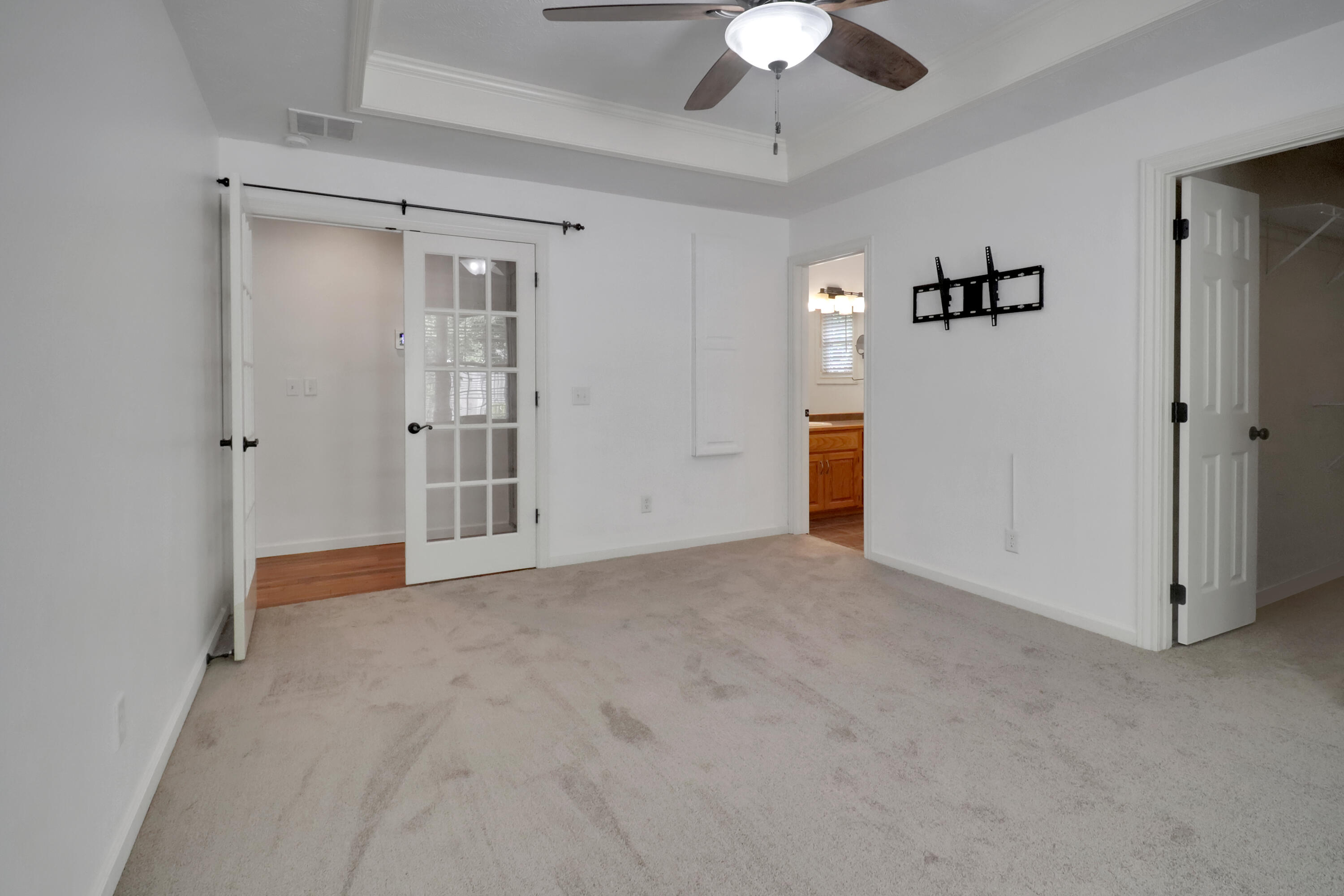 4833 North Kensington Drive Property Photo 15