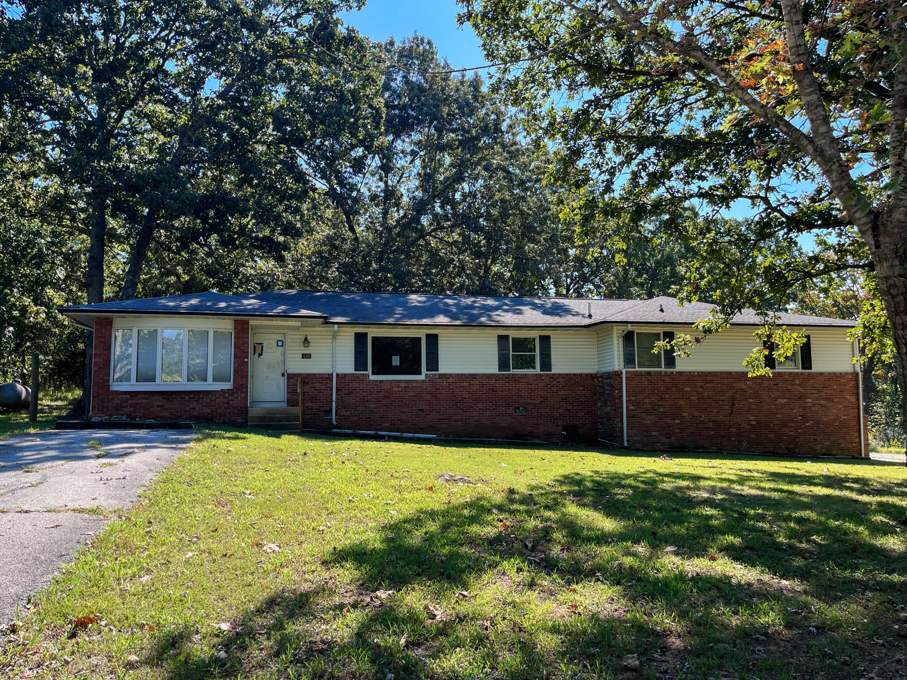 410 County Road 393 Property Photo 1