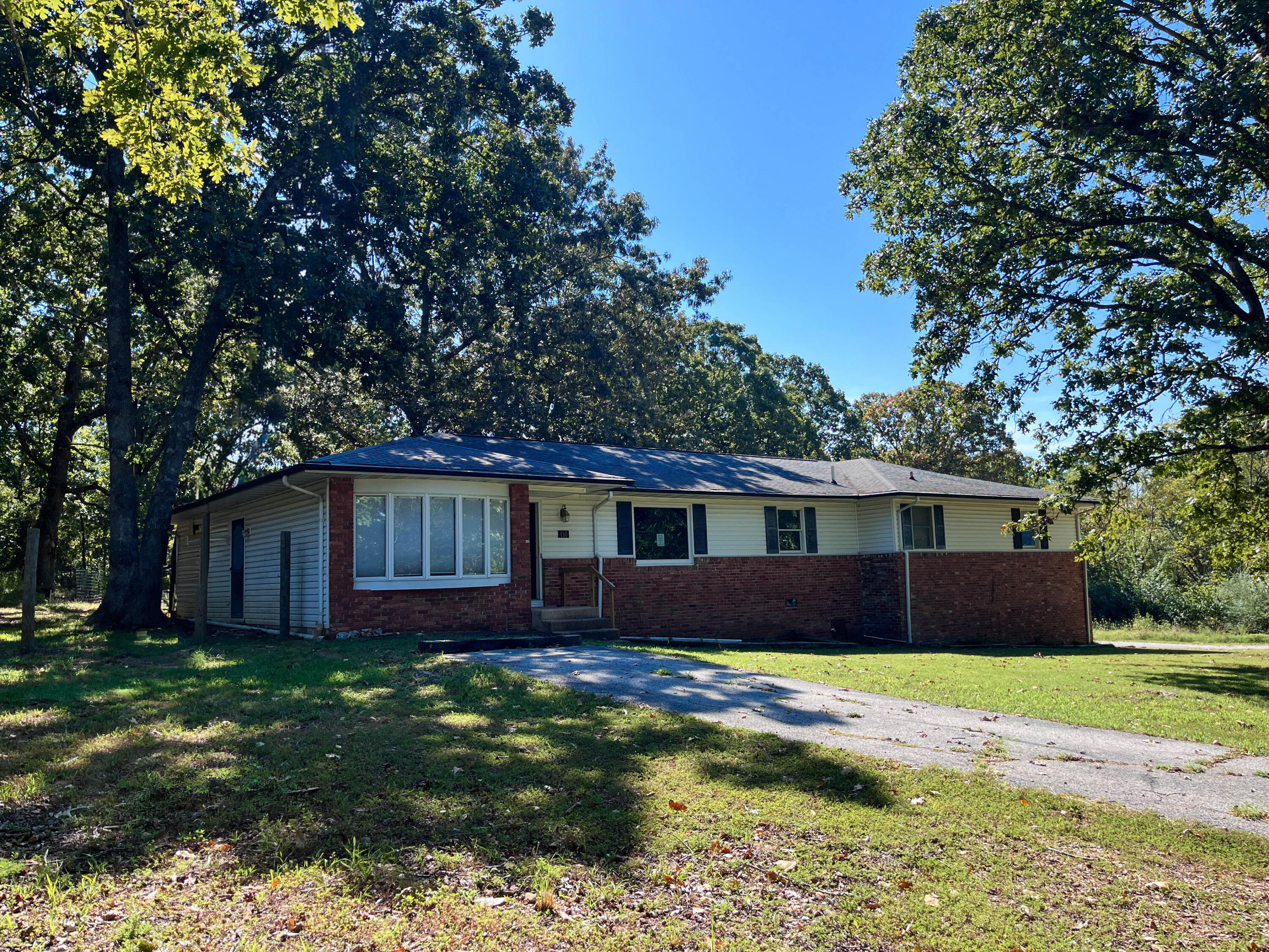 410 County Road 393 Property Photo 2