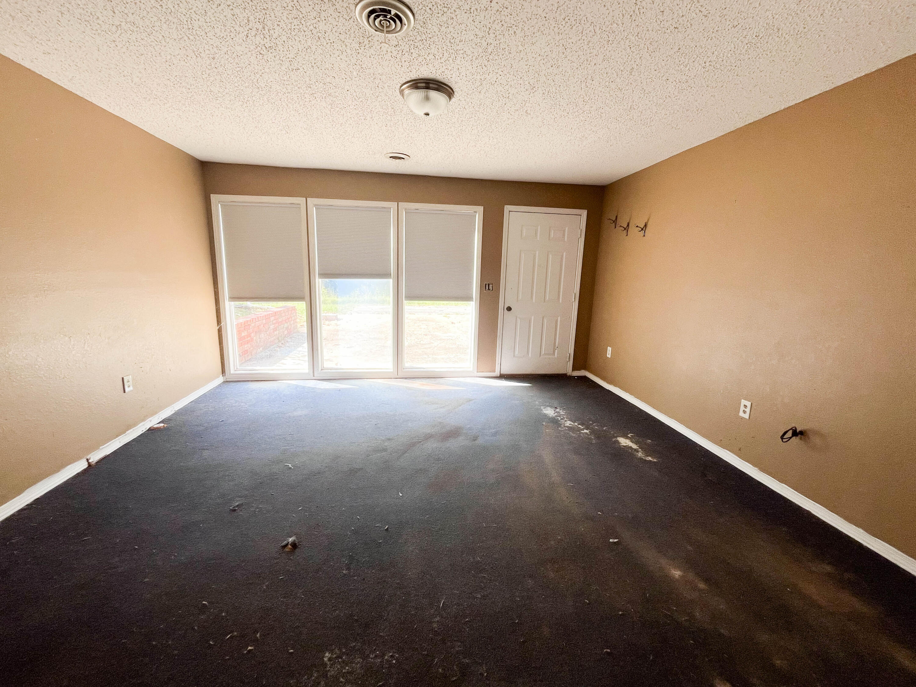 410 County Road 393 Property Photo 49