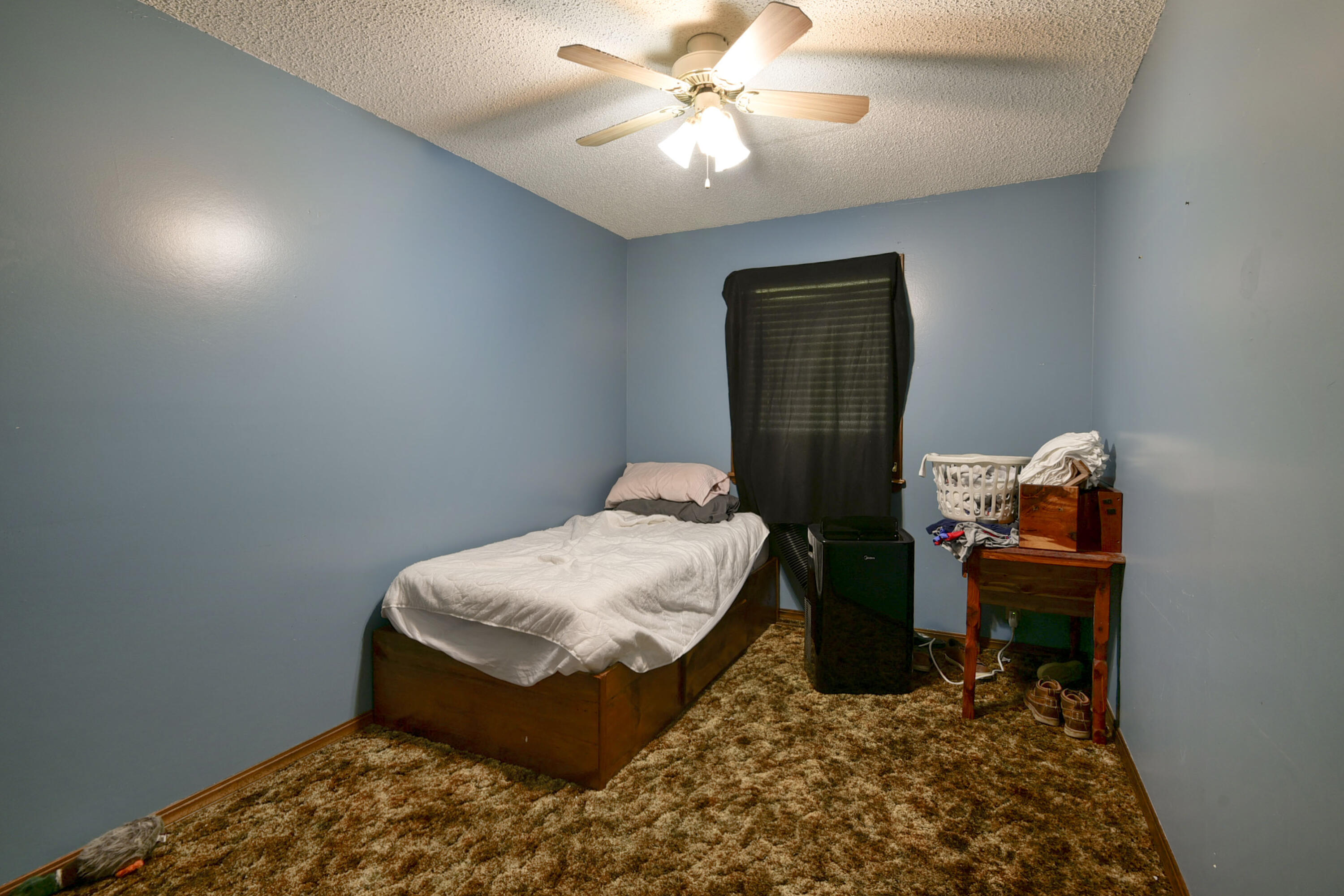 412 South Old Wire Road Property Photo 13
