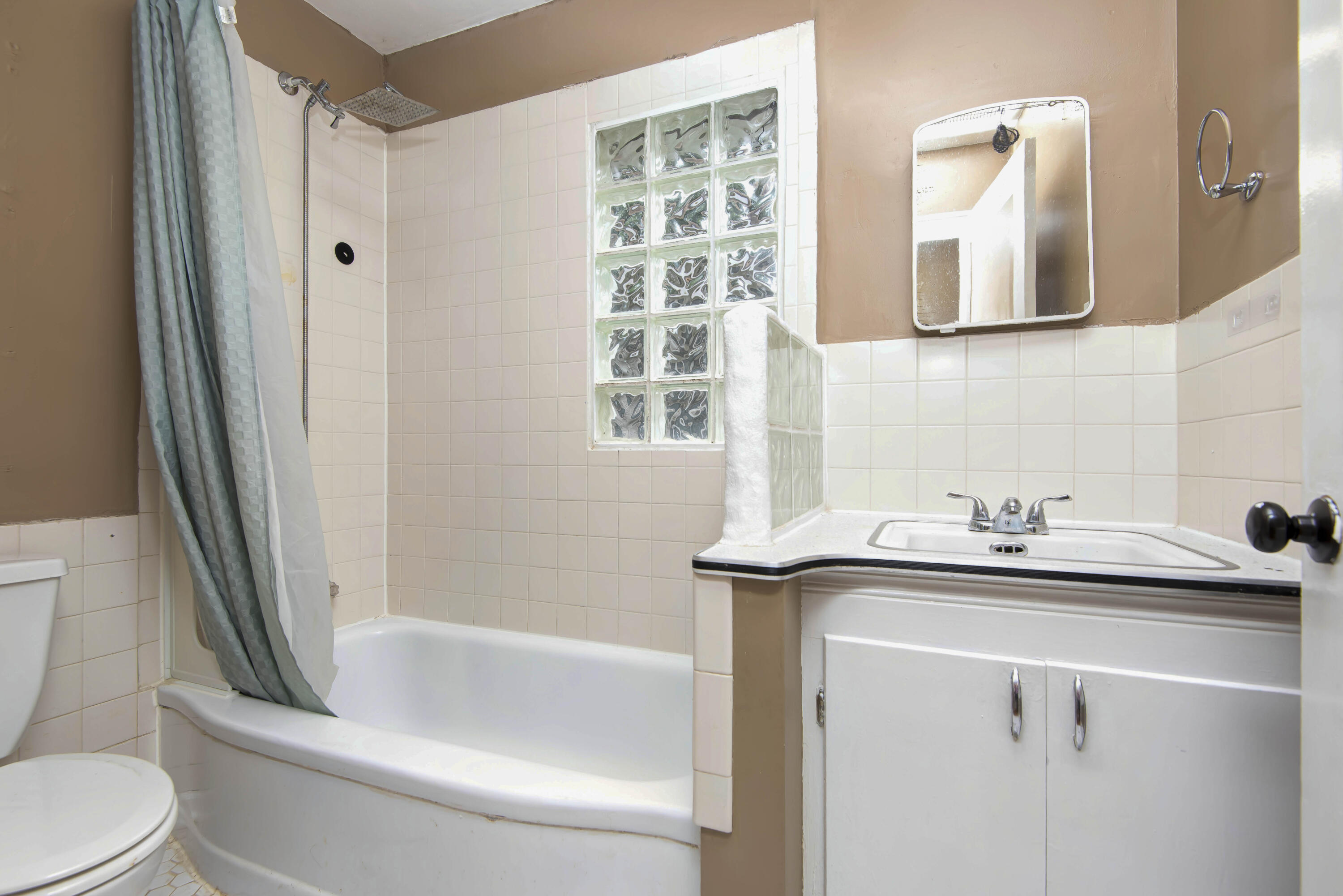 1610 East Cairo Street Property Photo 15