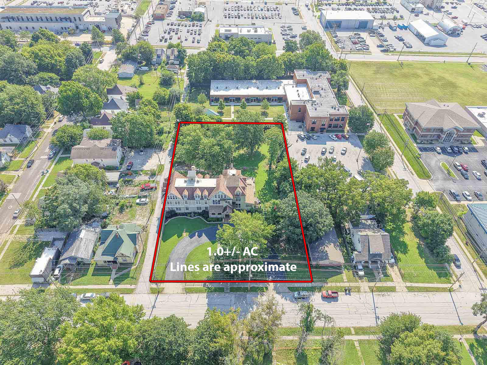 924 North Main Avenue Property Photo 18