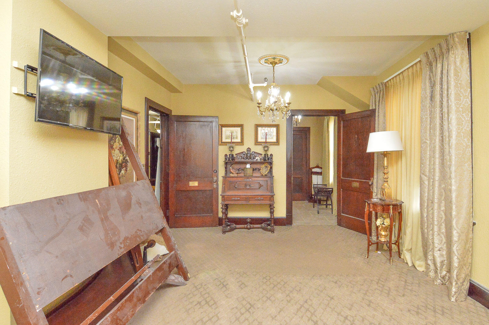 924 North Main Avenue Property Photo 44