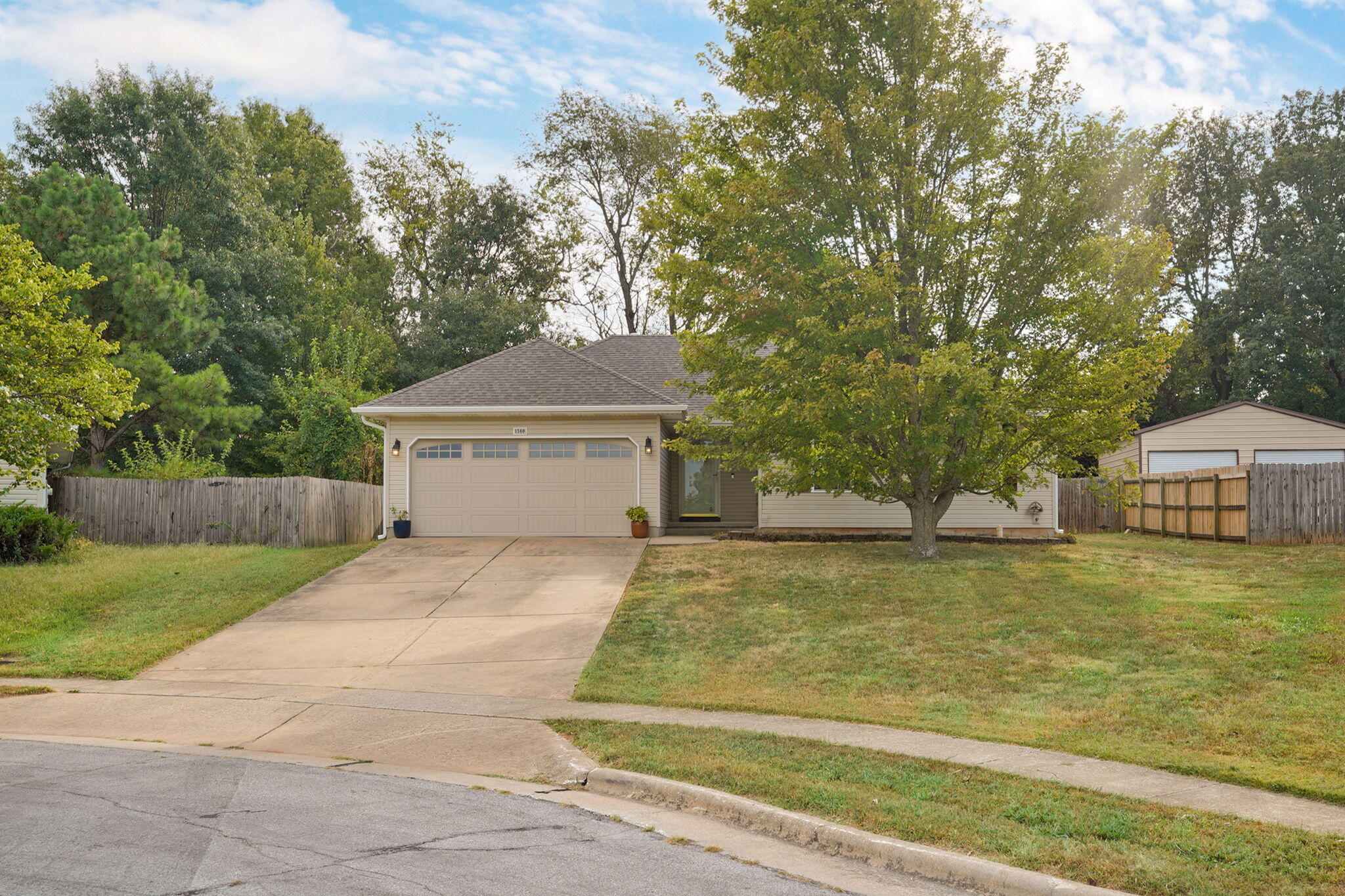 1560 South Timbercreek Avenue Property Photo 1