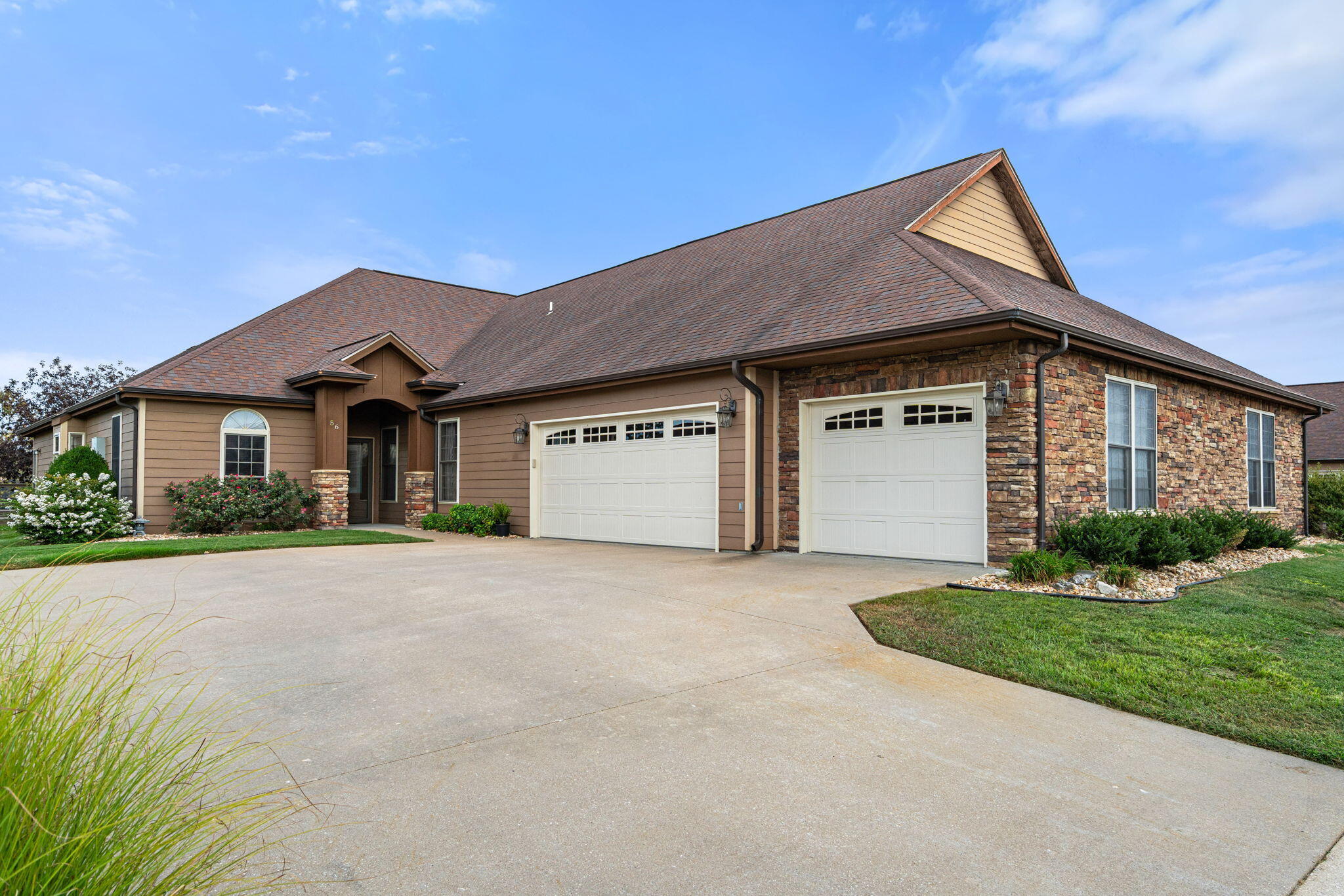 56 Mountain View Court Property Photo 1