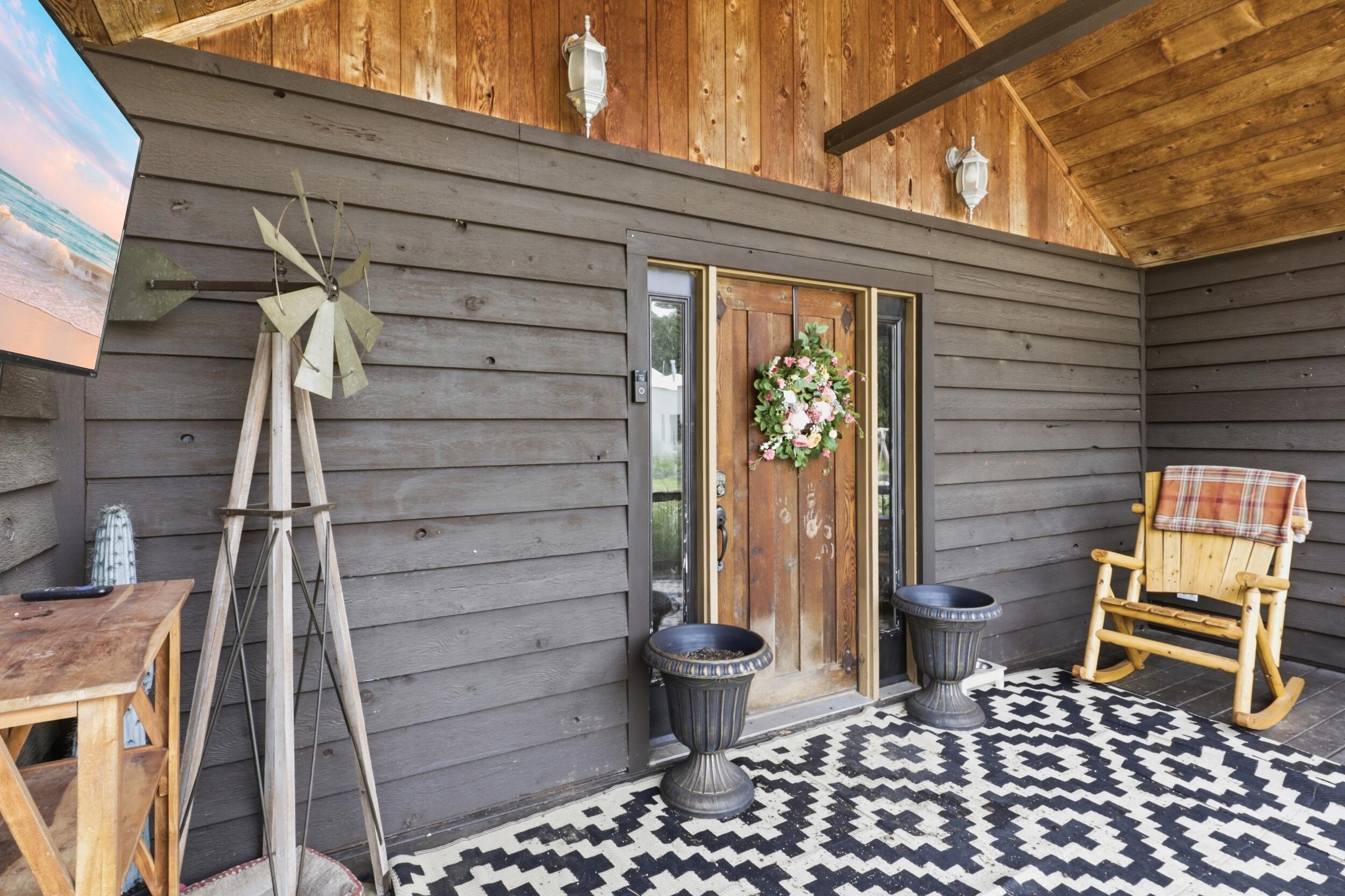 16464 100 Property Photo 34