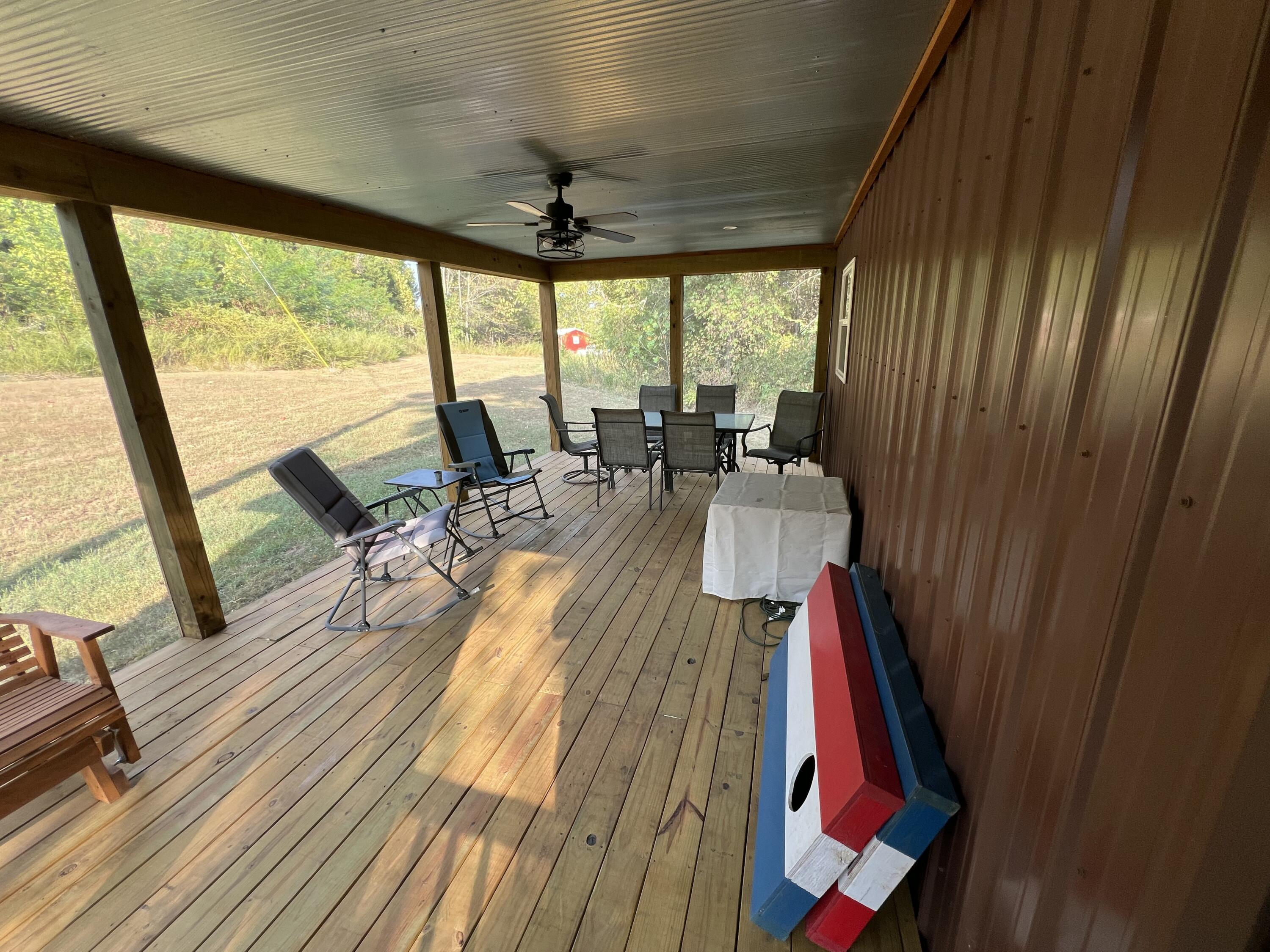 22652 River View Drive Property Photo 12