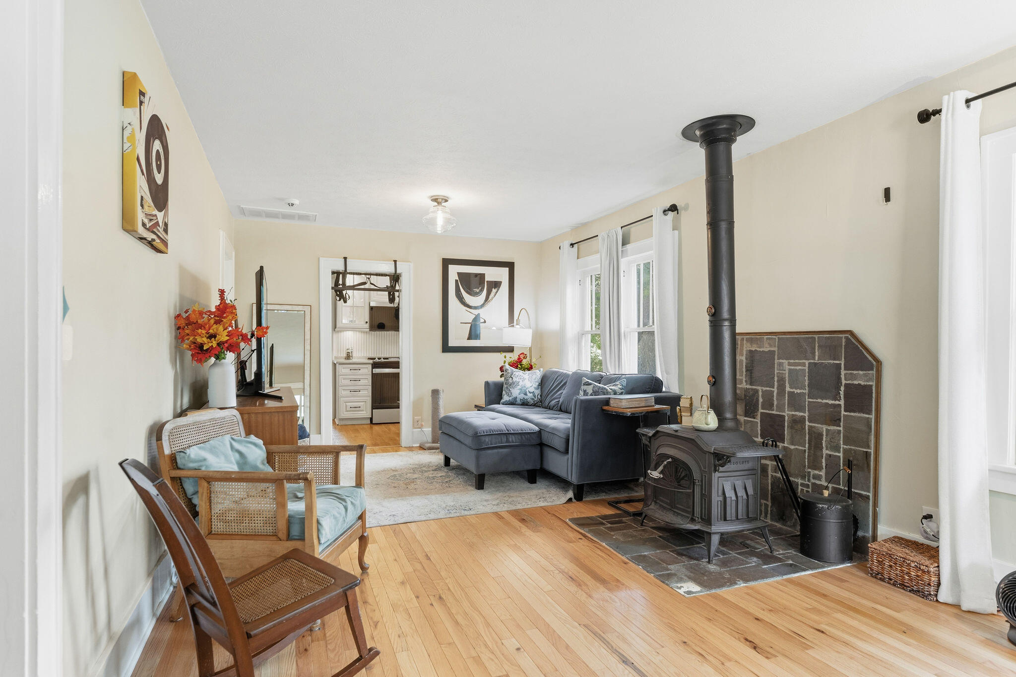 1410 East Stanford Street Property Photo 7