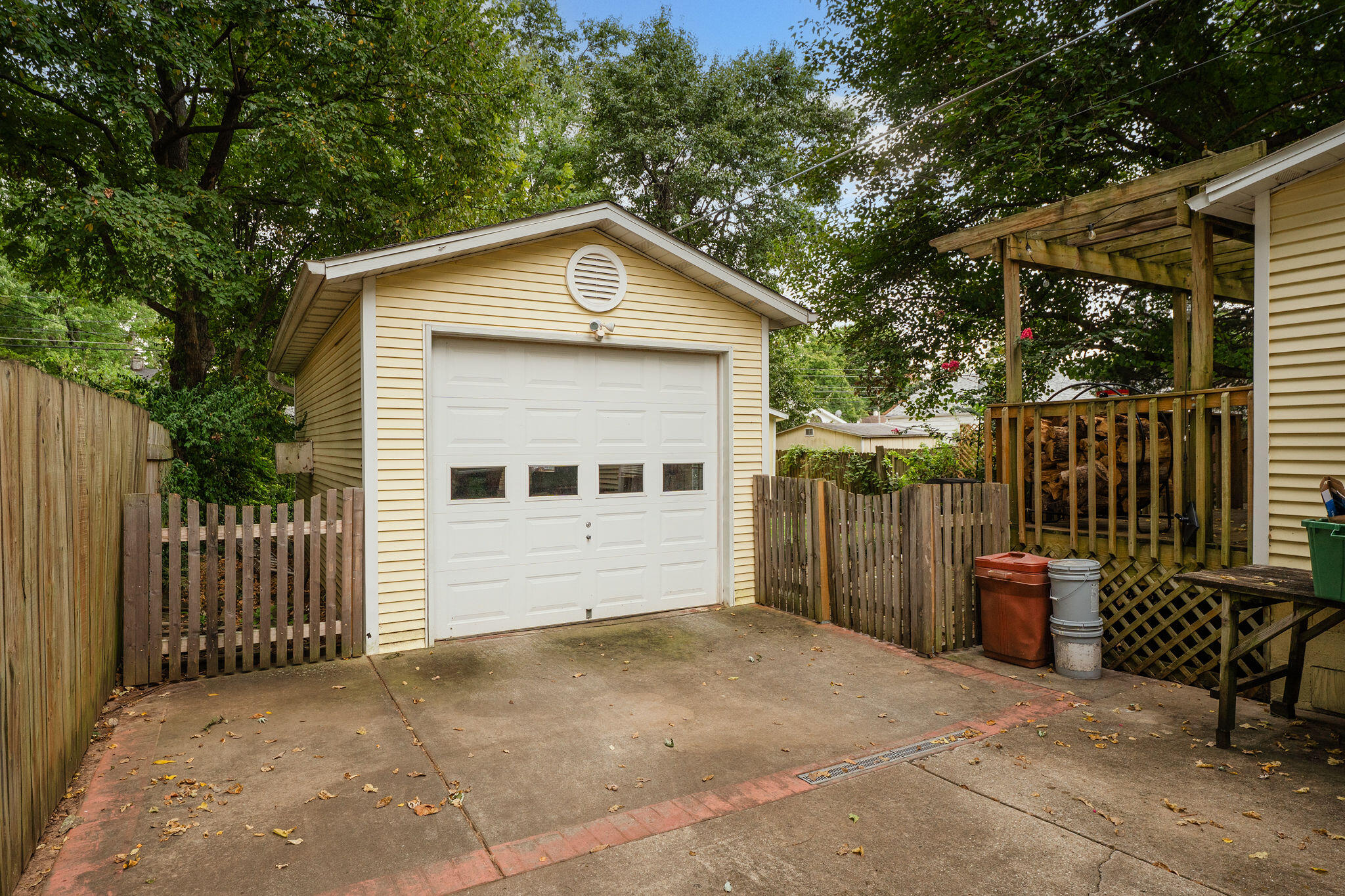1410 East Stanford Street Property Photo 32