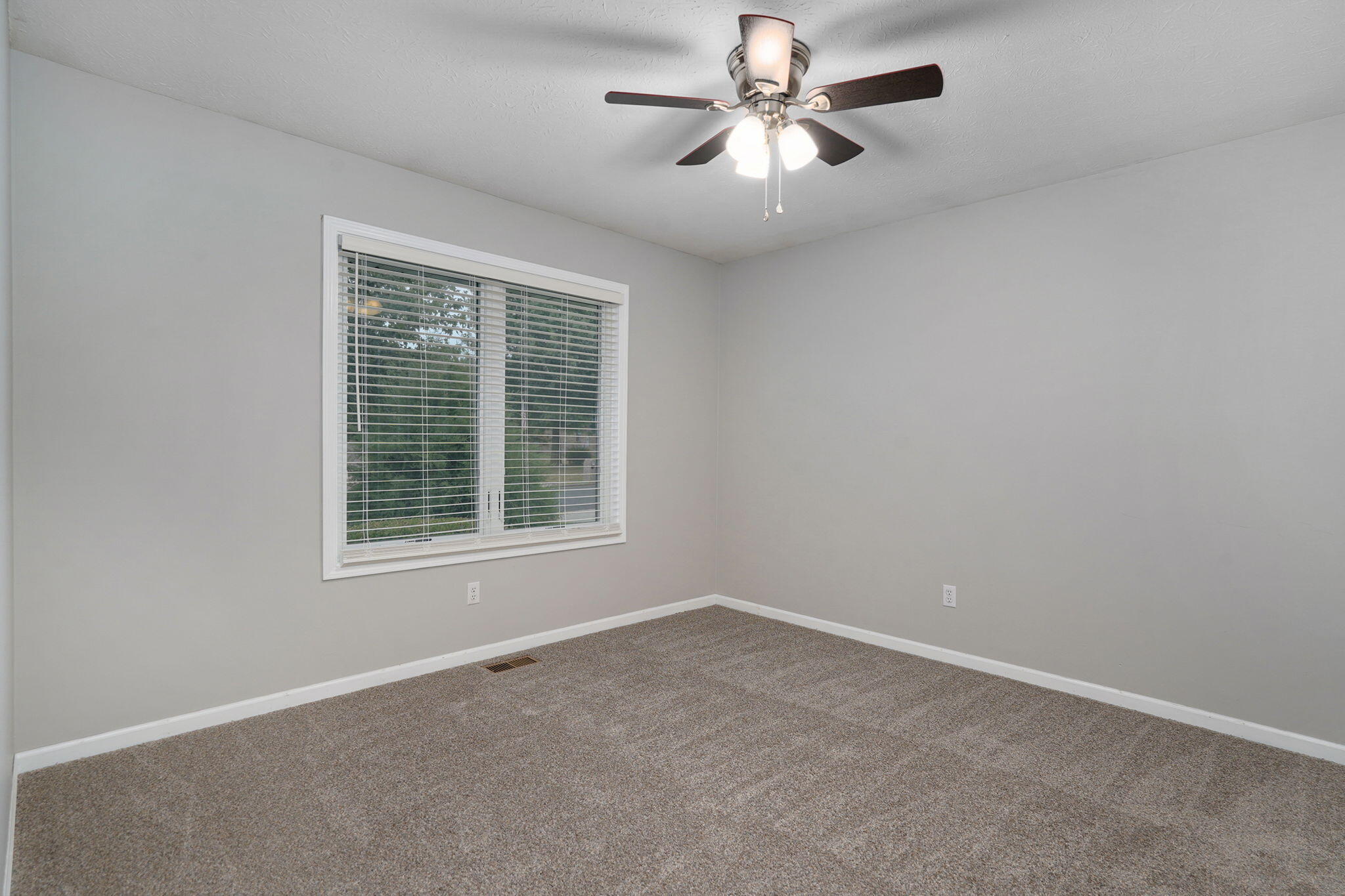 515 North Ellen Street Property Photo 24