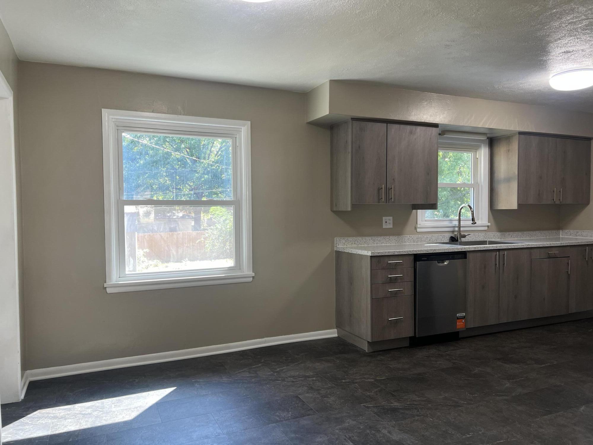 1732 South Lancaster Avenue Property Photo 10