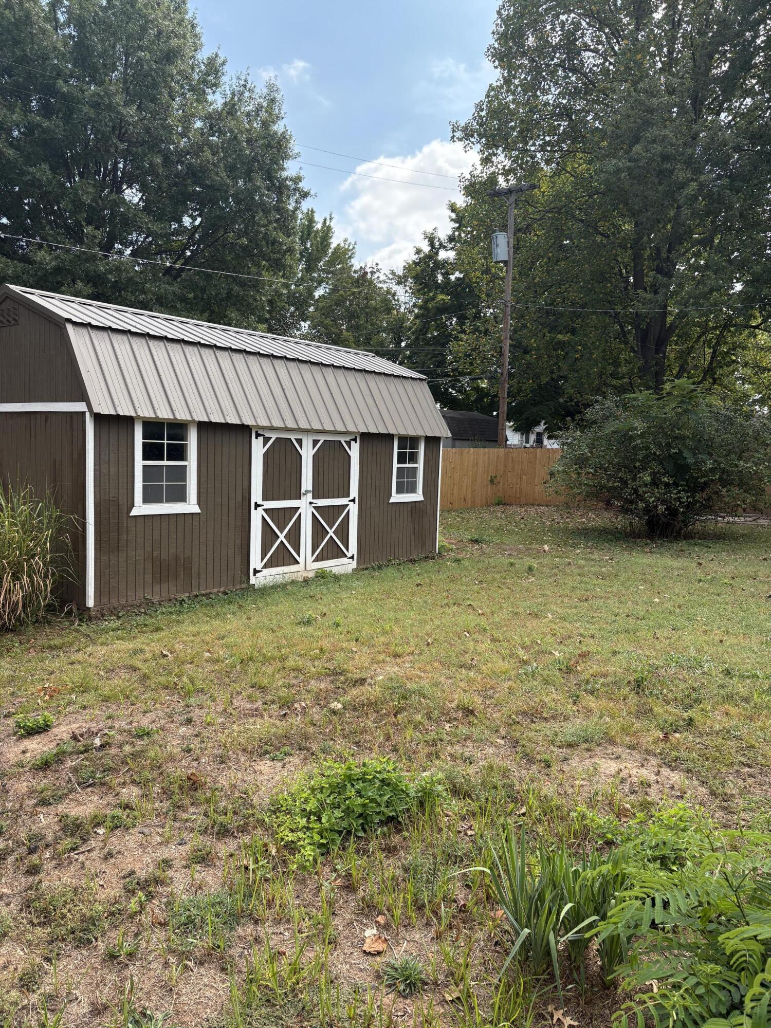 1732 South Lancaster Avenue Property Photo 28