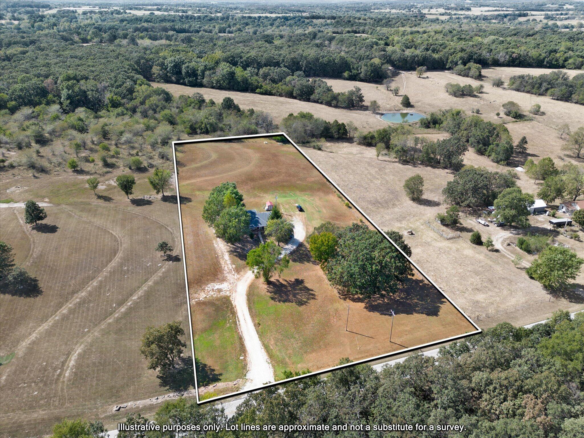 4273 Highway P Property Photo 2