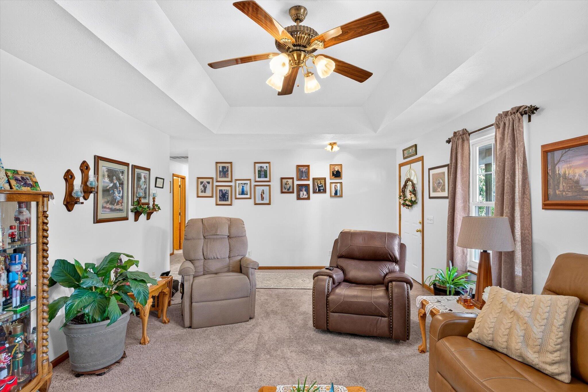 4273 Highway P Property Photo 7